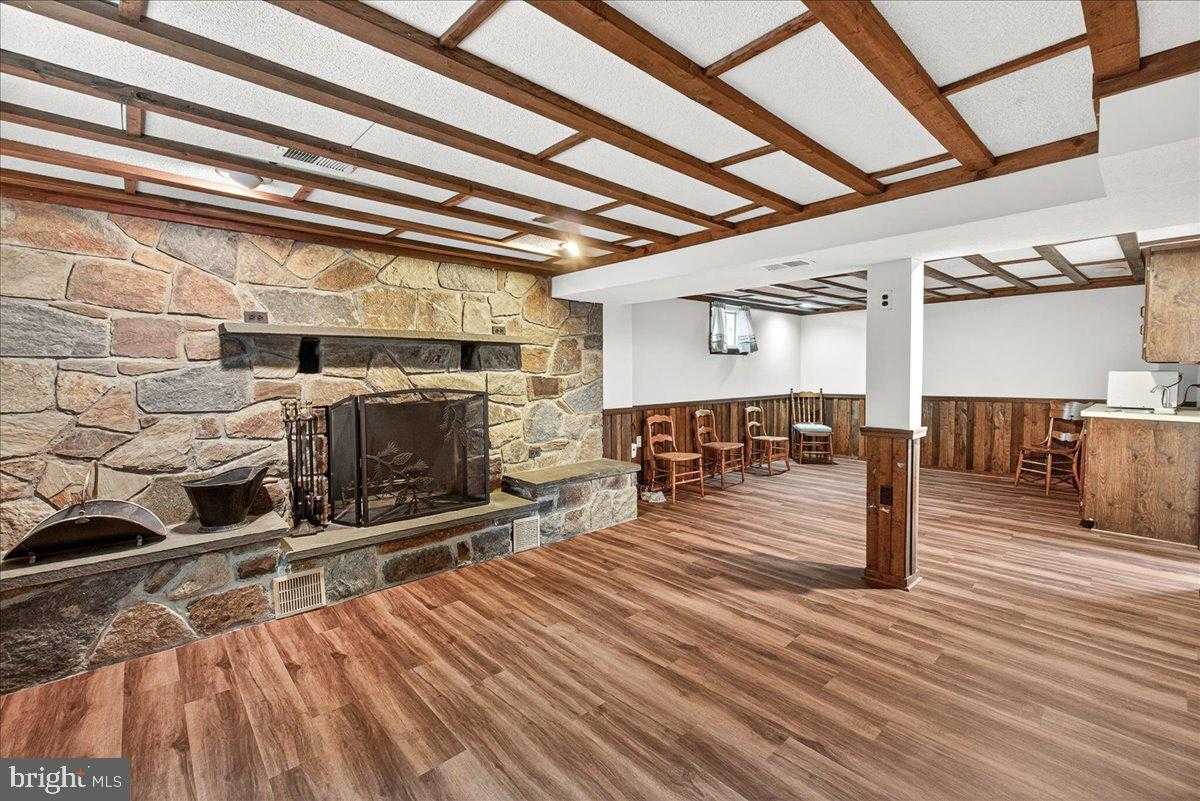 10408 Huntley Ave photo 6