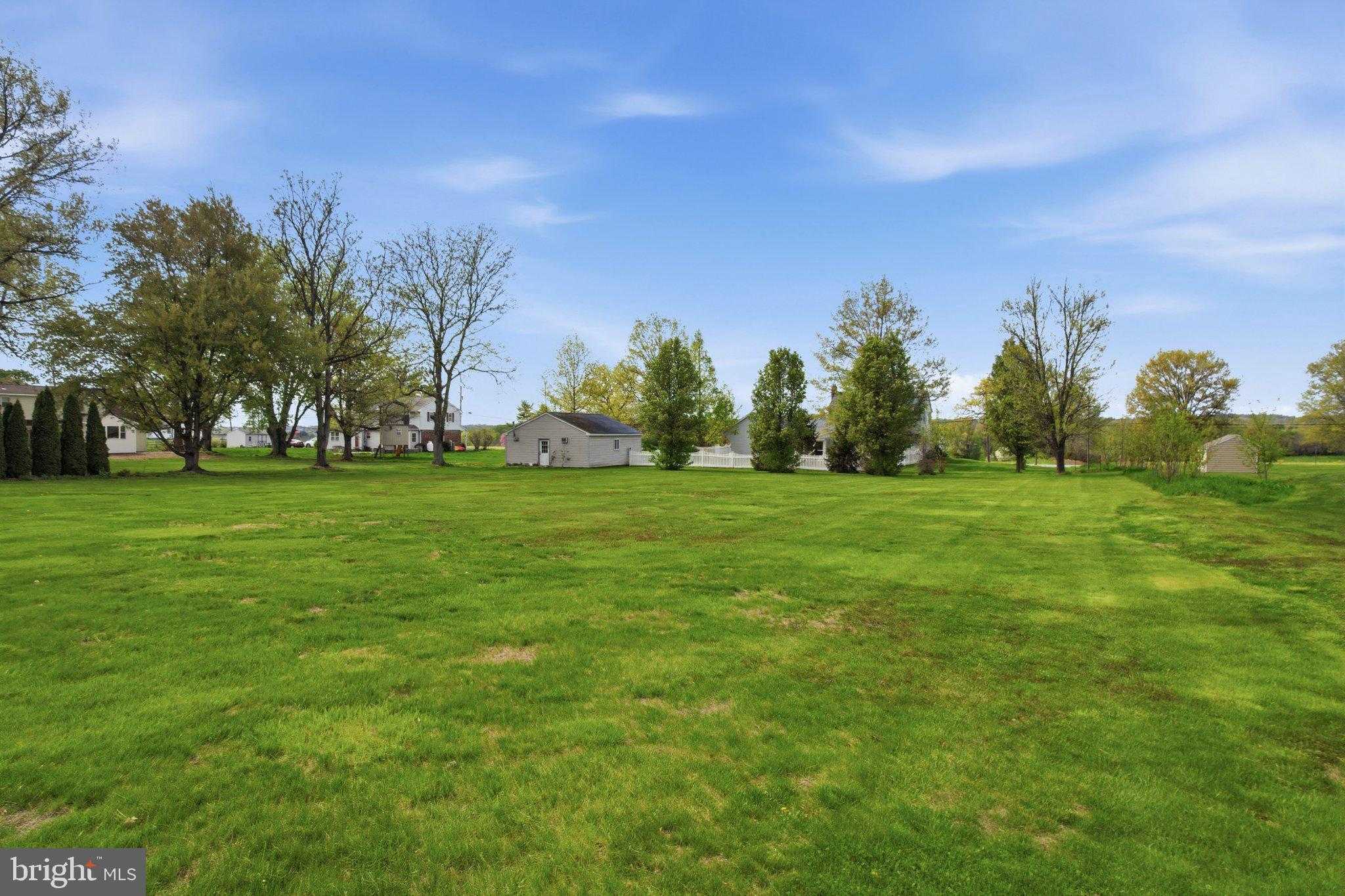 684 Hunsicker Rd photo 74