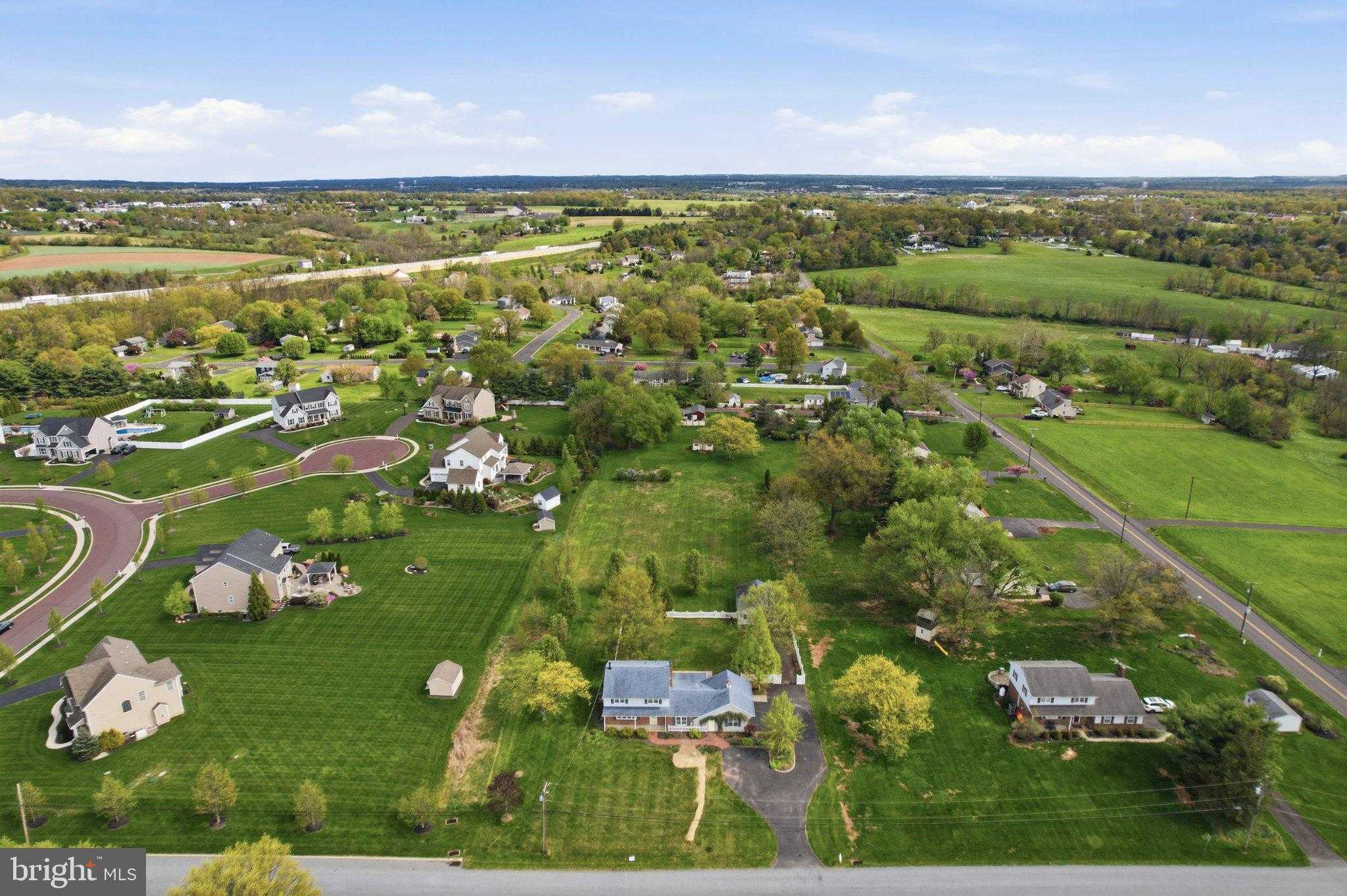 684 Hunsicker Rd photo 83