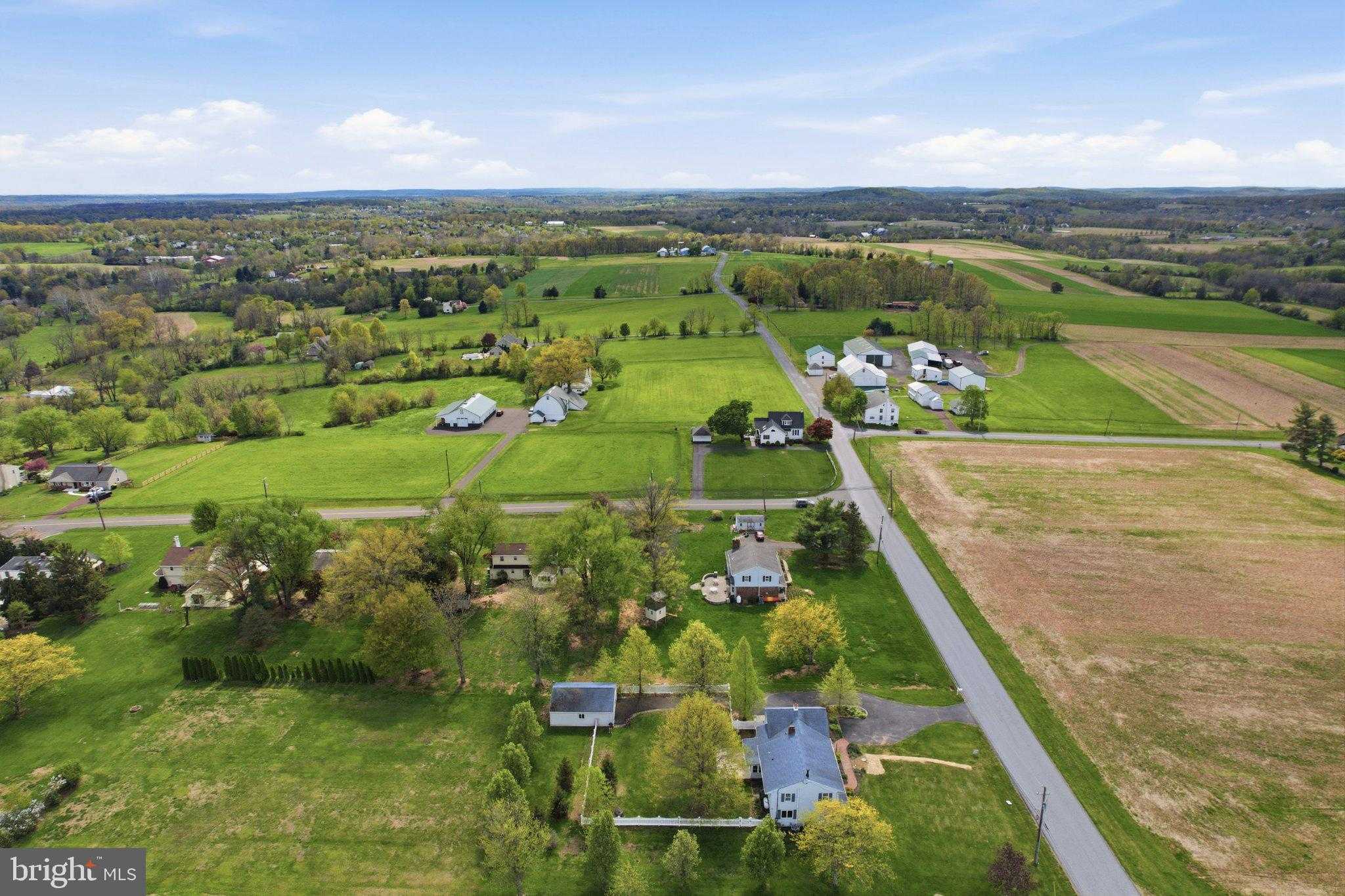 684 Hunsicker Rd photo 85