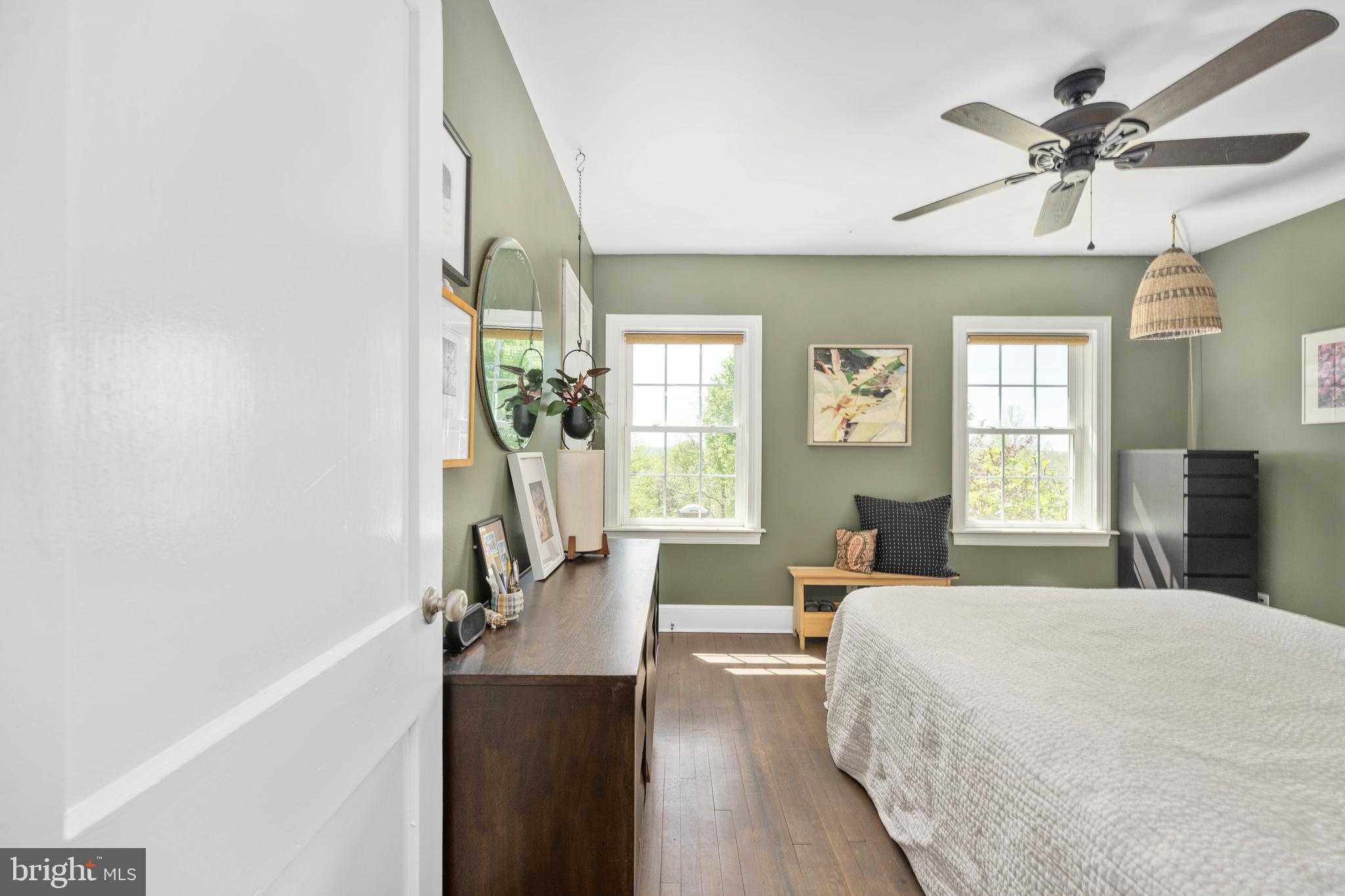 1432 Kings Hwy photo 73