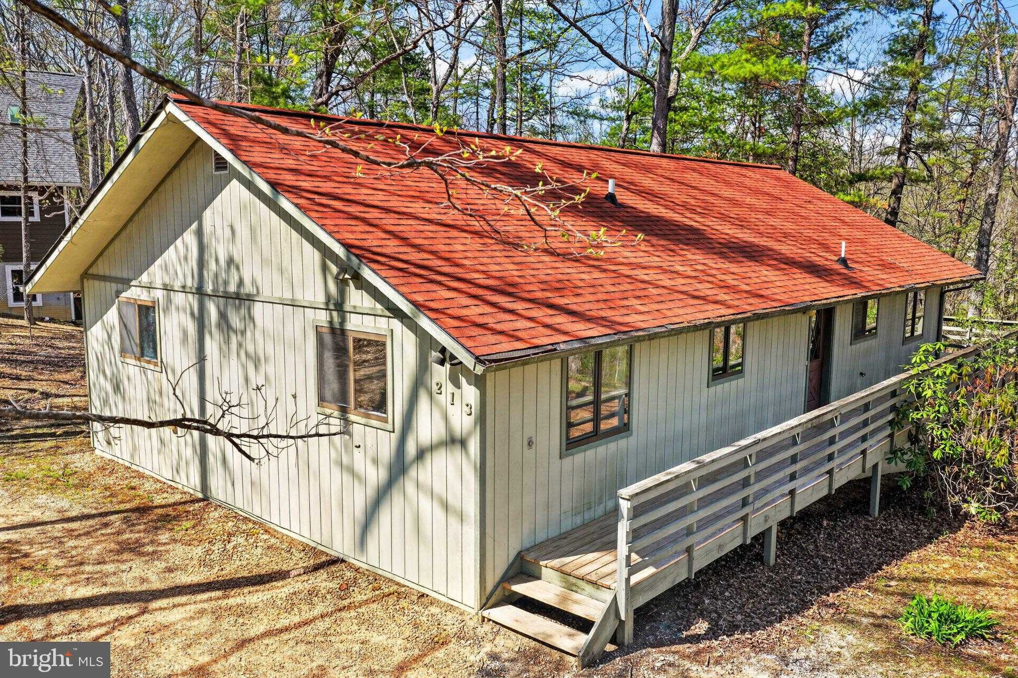 213 Morrie Dr, Basye