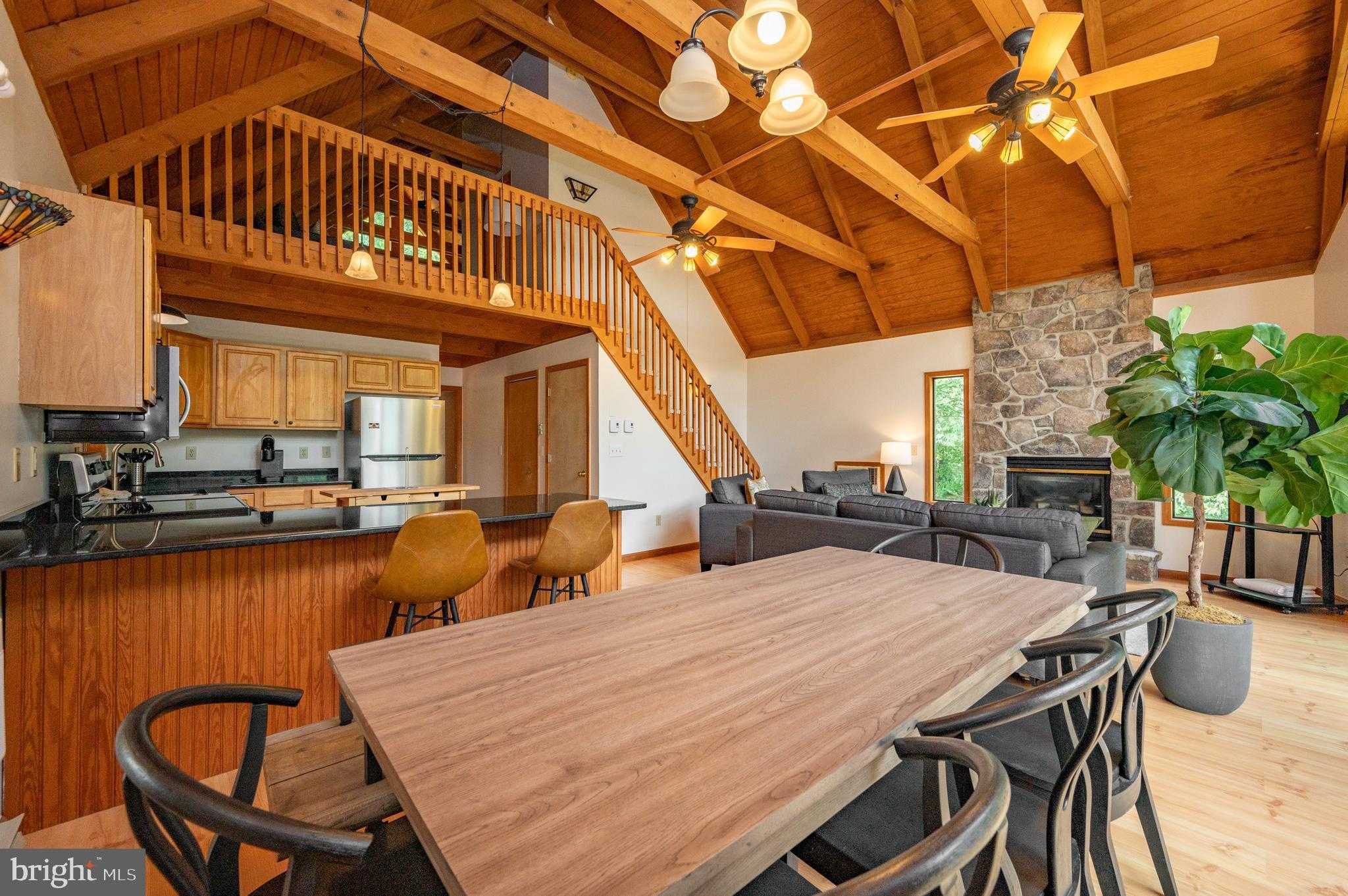 2008 Bumble Bee Rd photo 6