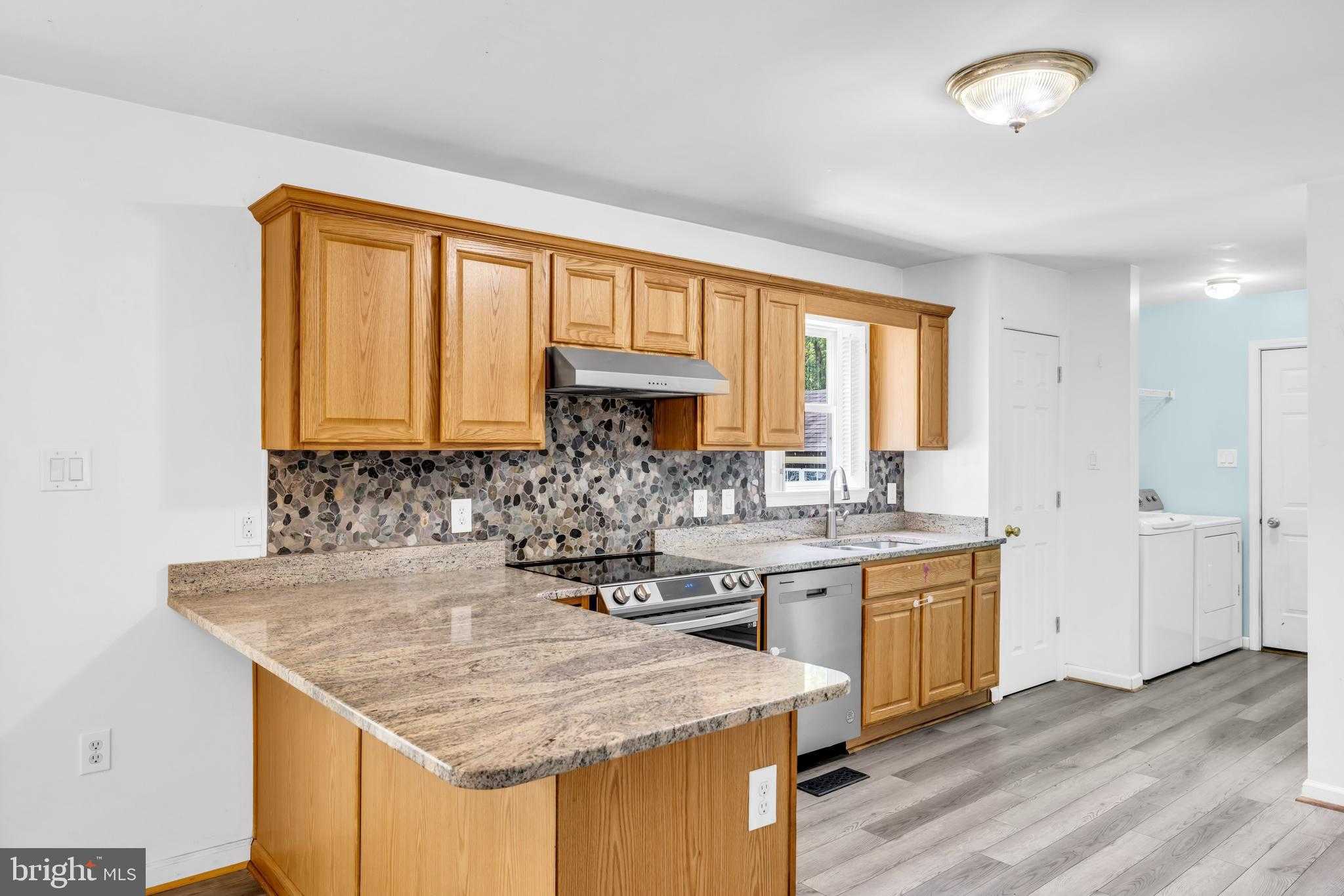 7392 Todds Wharf Rd photo 18