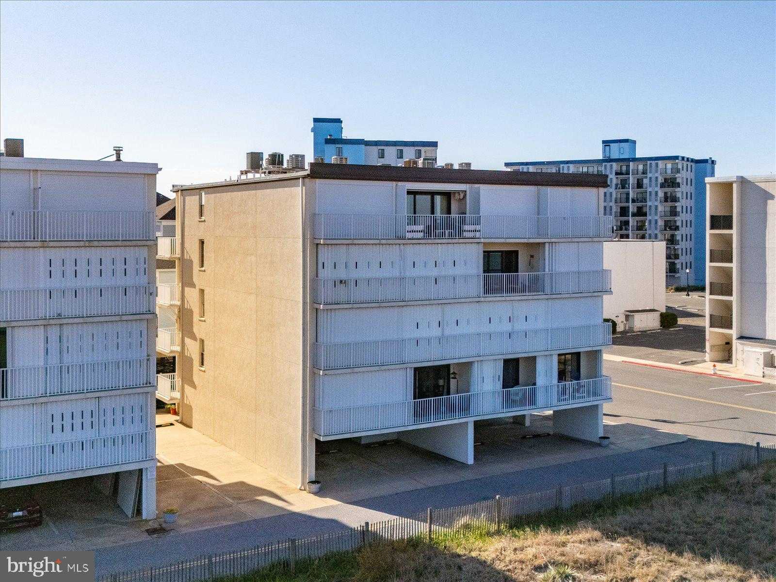 13307 Wight St Unit 101 photo 45