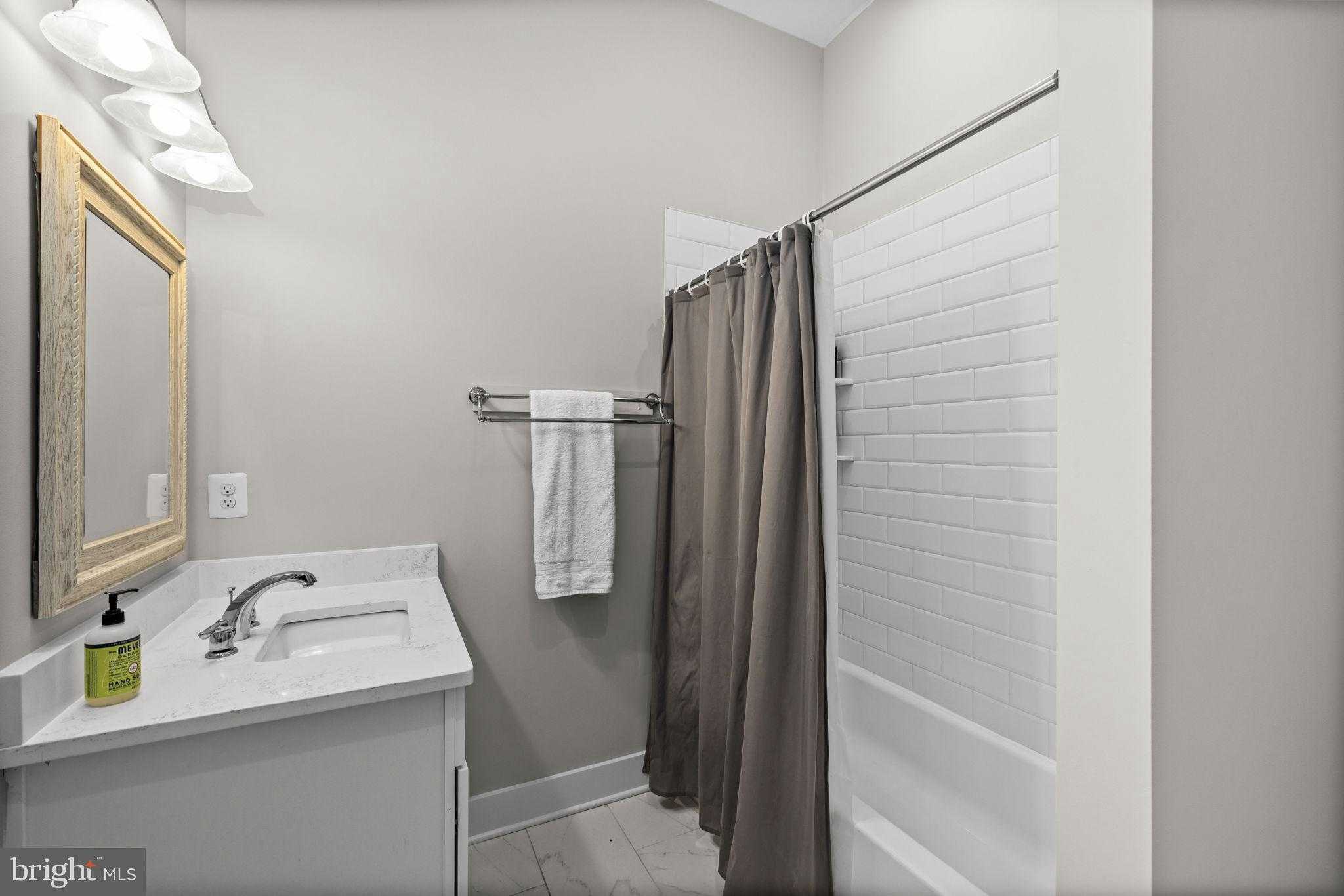 6616 Summerview CT photo 54