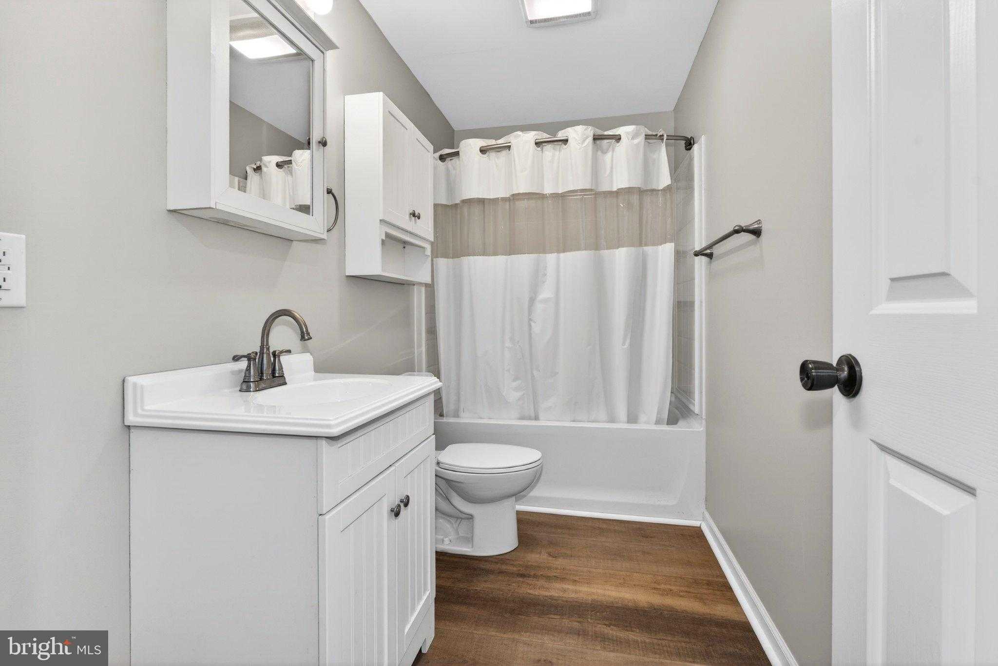 3230 Woodspring Dr photo 24