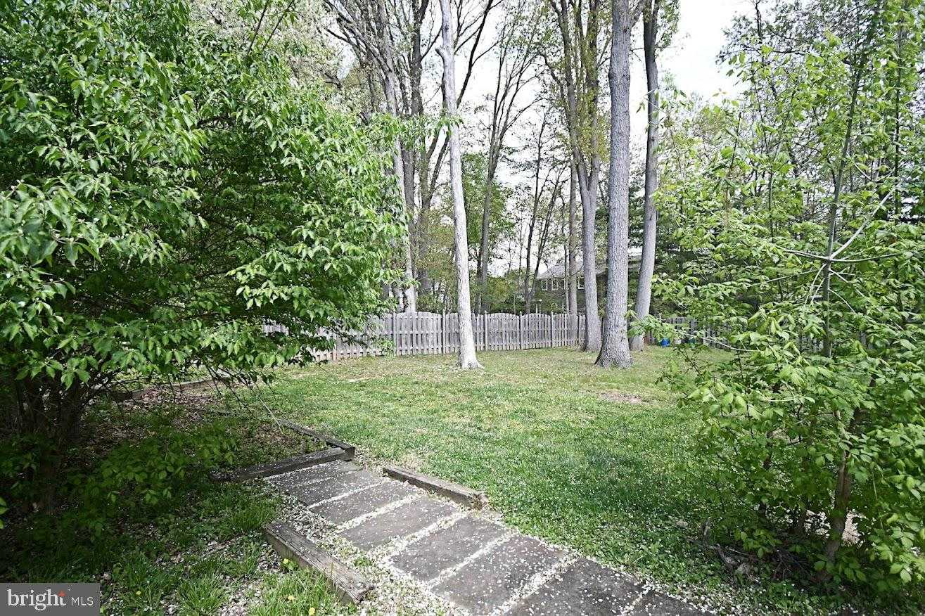 695 Friar Dr photo 46