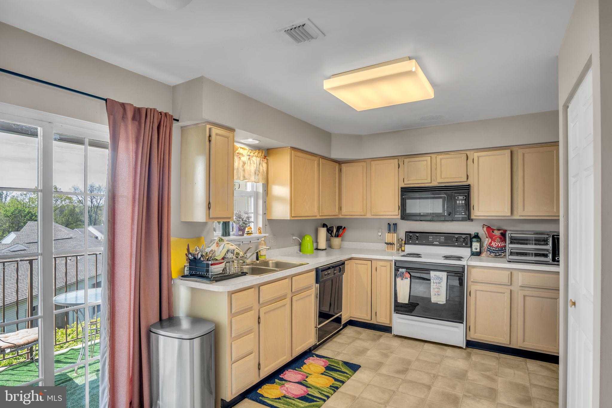 110 Hiddenwood Dr photo 10