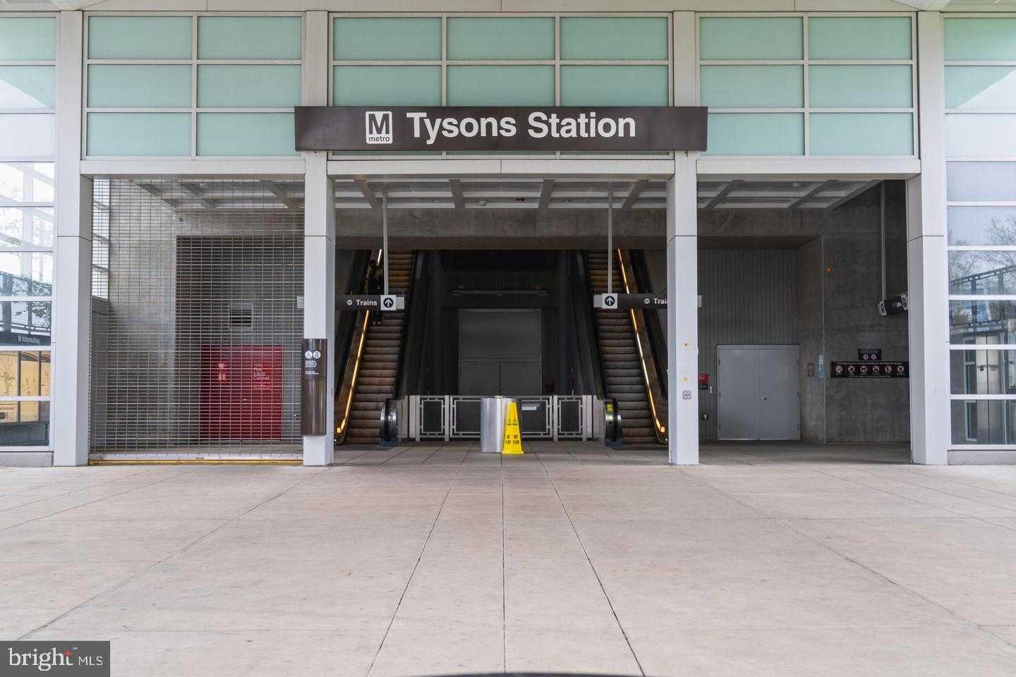 1601 Spring Gate Dr Unit 1204 photo 42