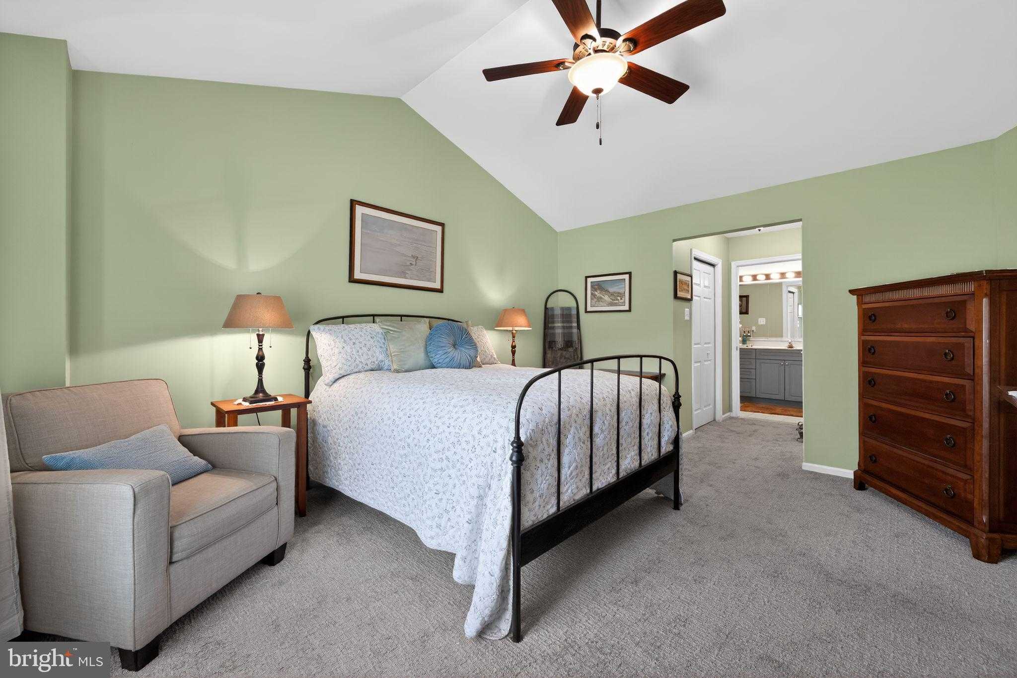 76 Grandview Dr photo 21