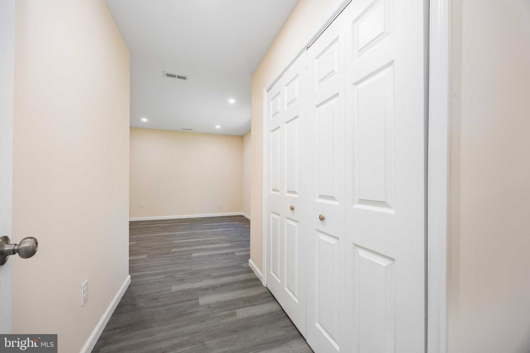 421 W Main St photo 48