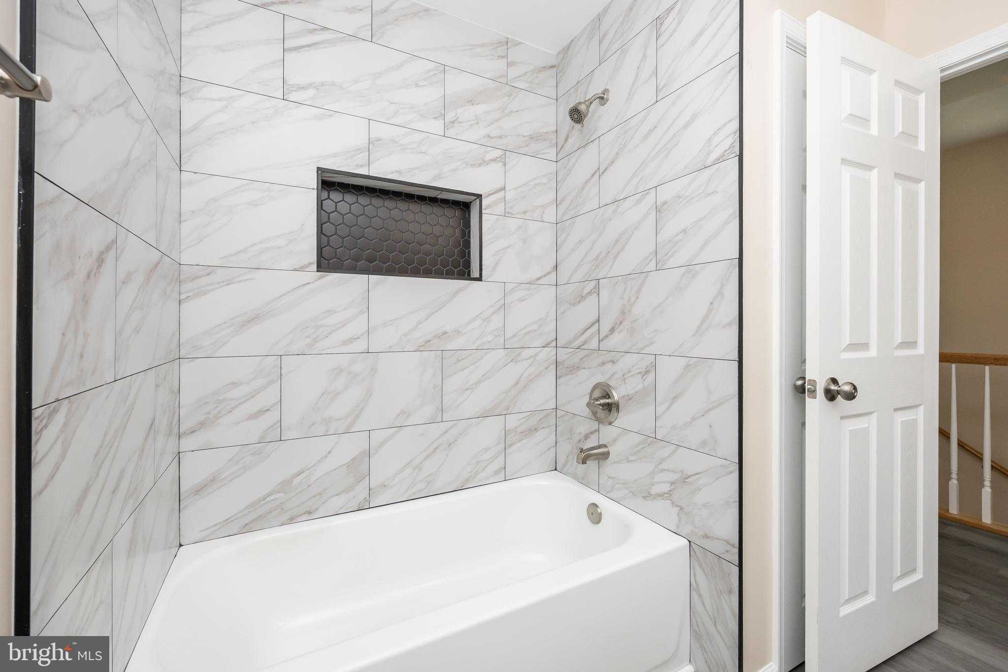 421 W Main St photo 55