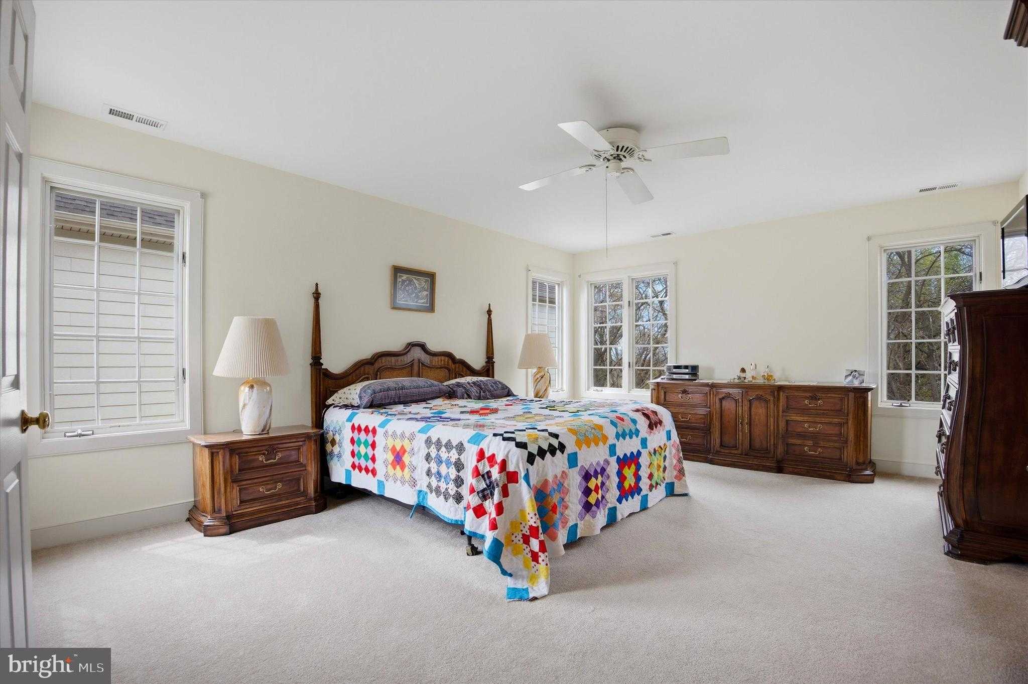 300 Overlook Ln photo 19