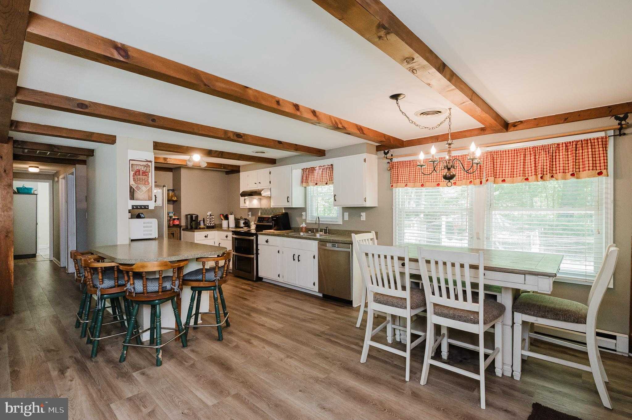 3919 Emrick Ln photo 12