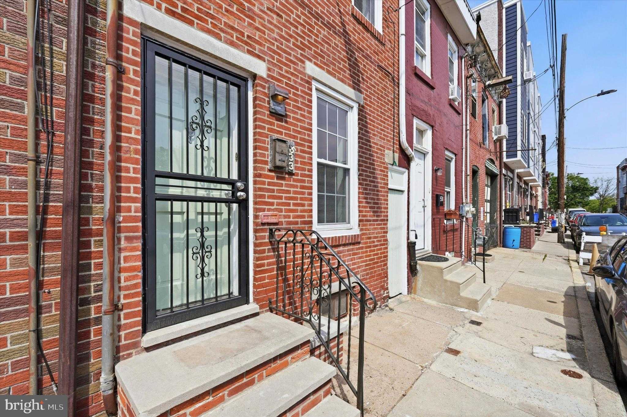 533 Titan St, Philadelphia