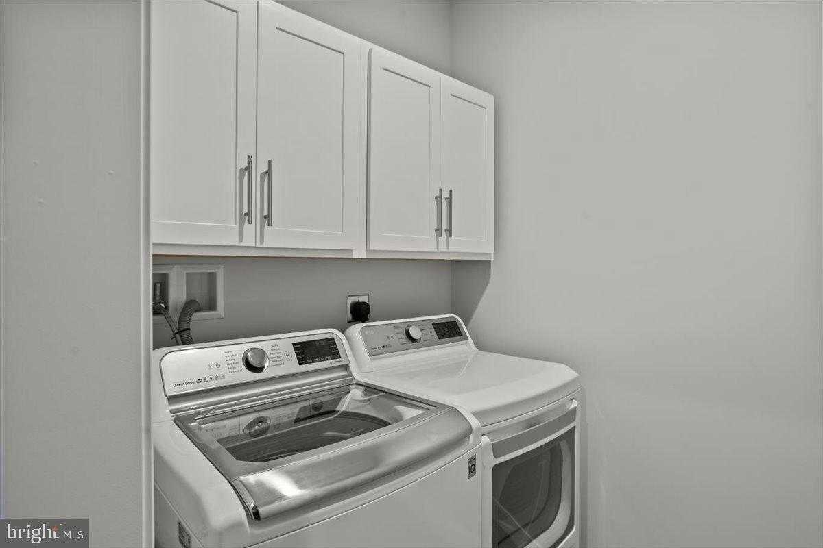 1025 Riverstone Cir photo 27