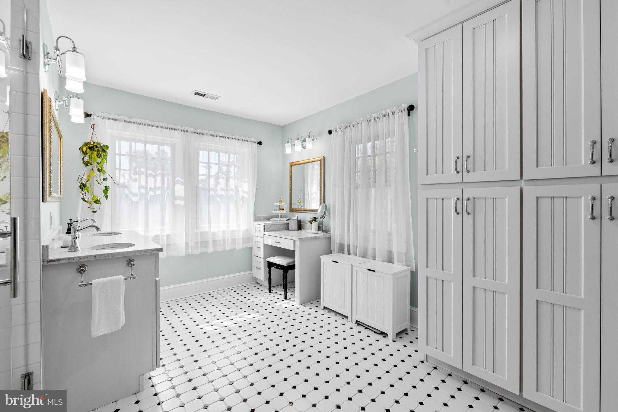 18 N Beaumont Ave photo 48