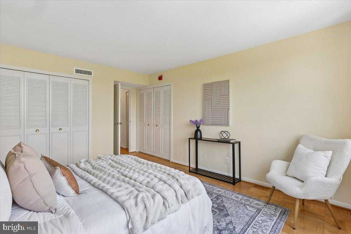 4977 Battery Ln # 1-902 photo 20