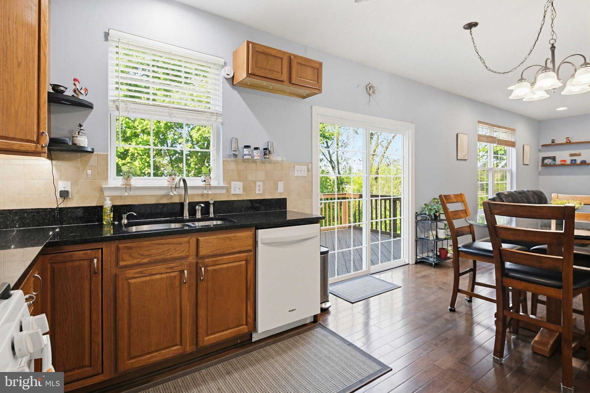 1804 Harrowsmith CT photo 14