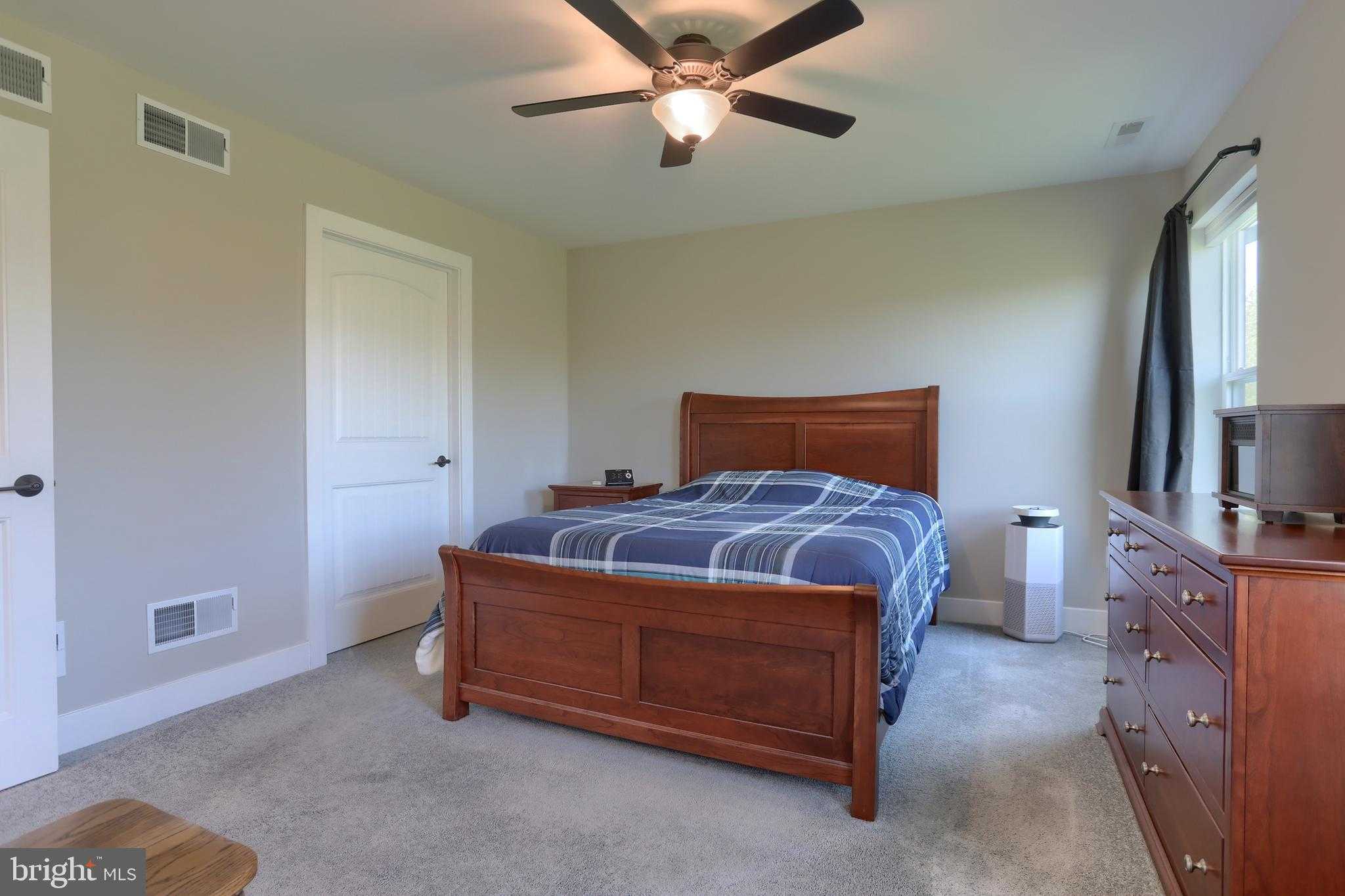 407 Orchid Cir photo 26