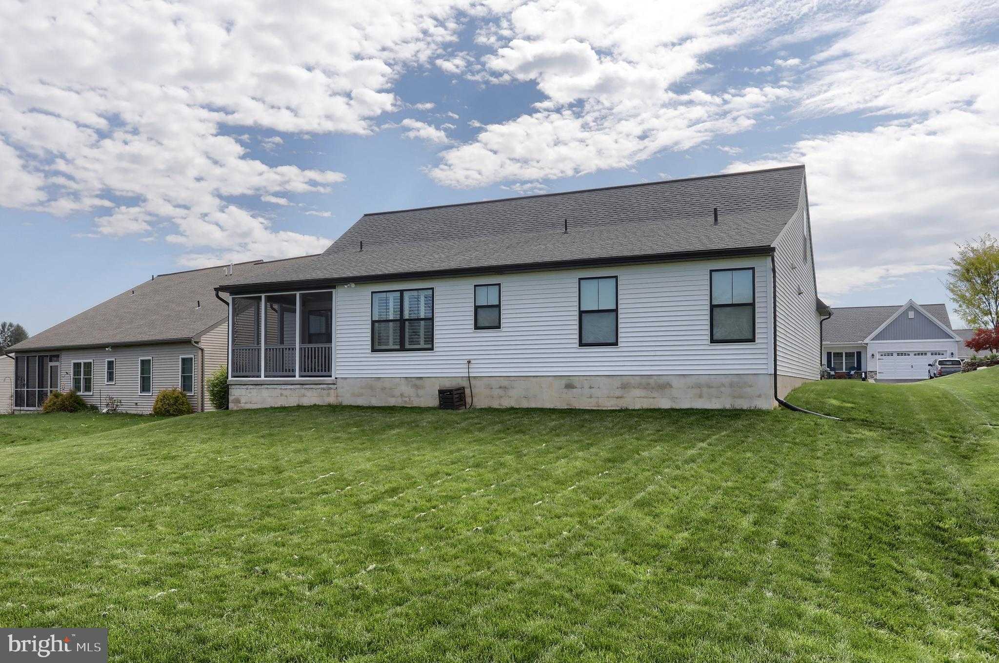 407 Orchid Cir photo 38