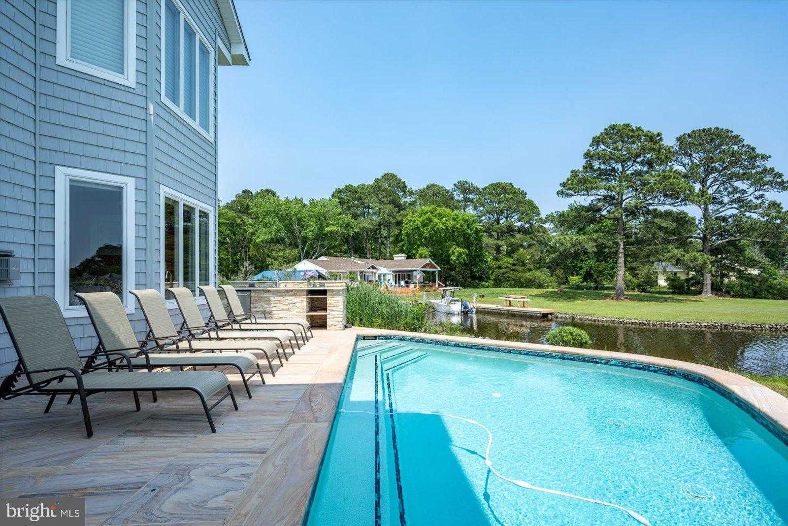 11640 Gum Point Rd photo 12