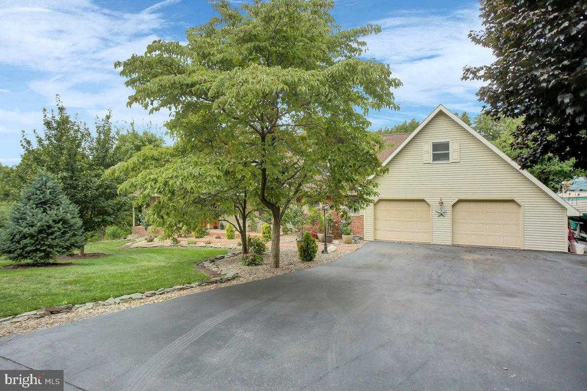 511 Larkspur Ln photo 64