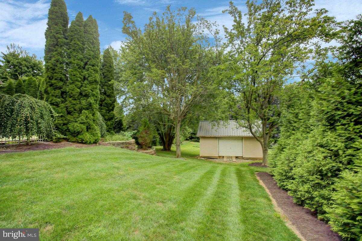 511 Larkspur Ln photo 67