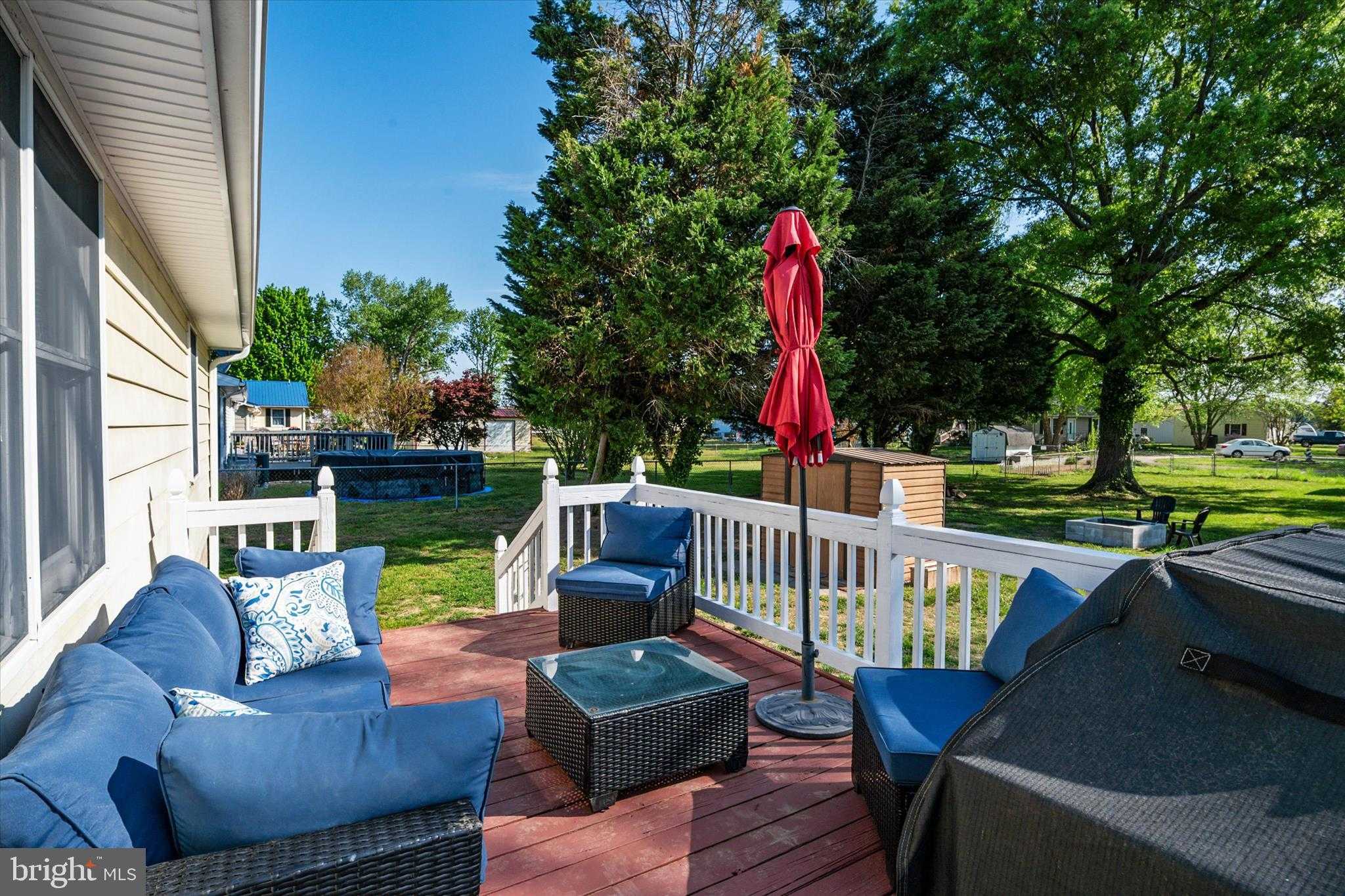 4 N Maple Ave photo 13