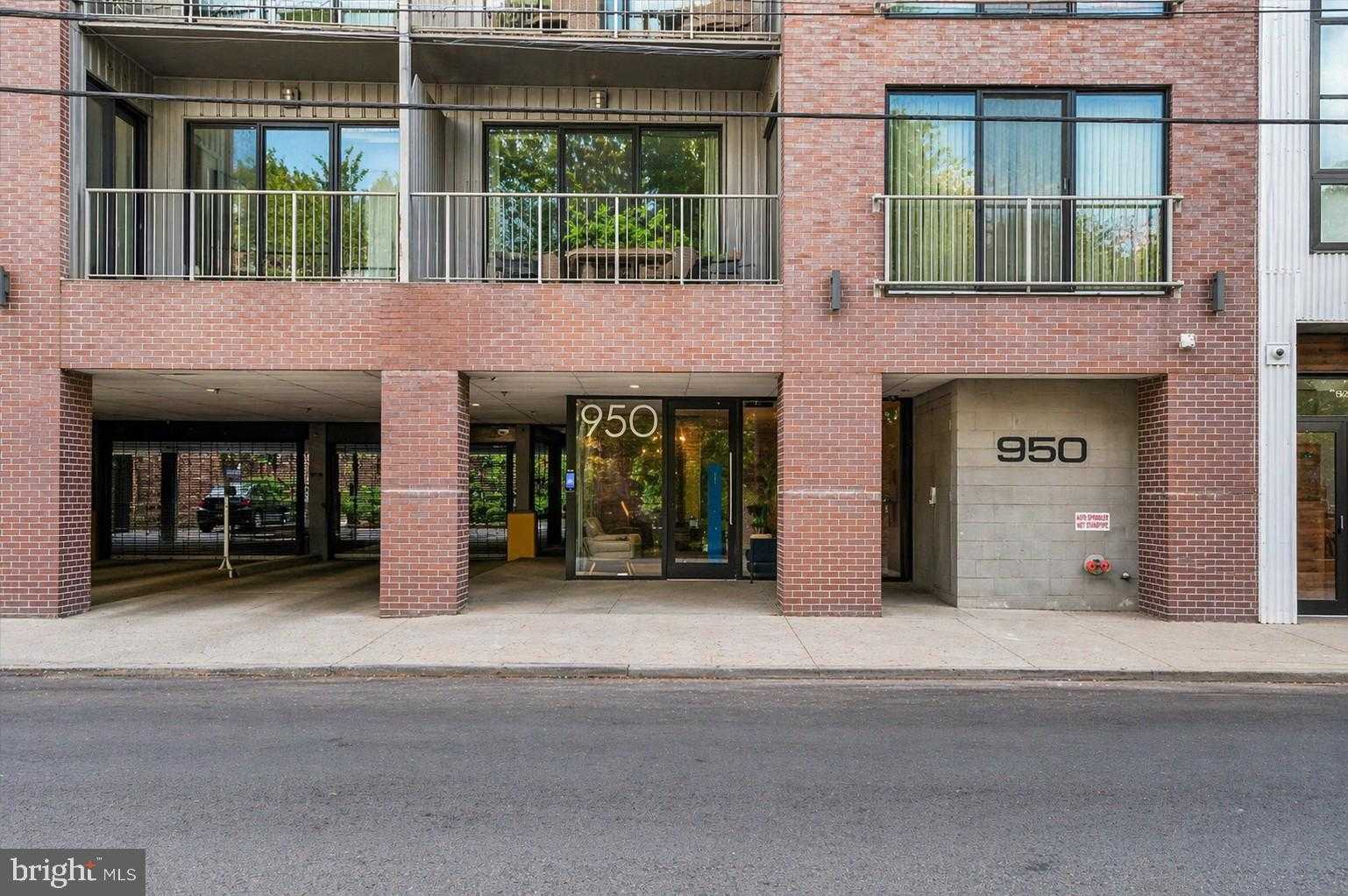 934 N 3rd St # 202 photo 14