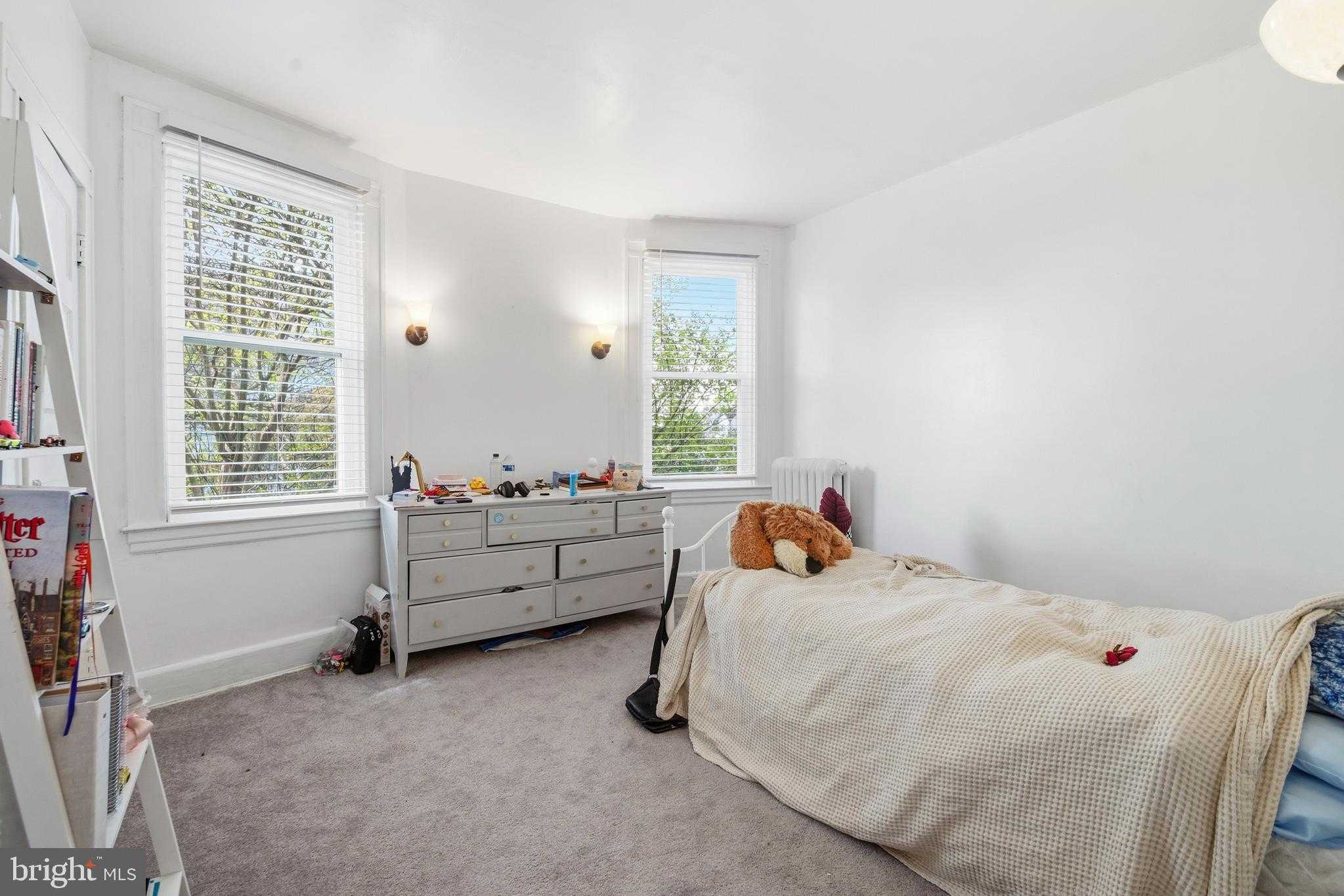 202 S Athol Ave photo 18