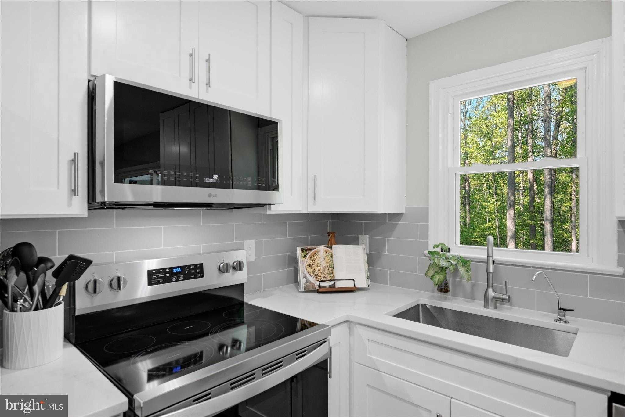 13344 Marie Dr photo 21