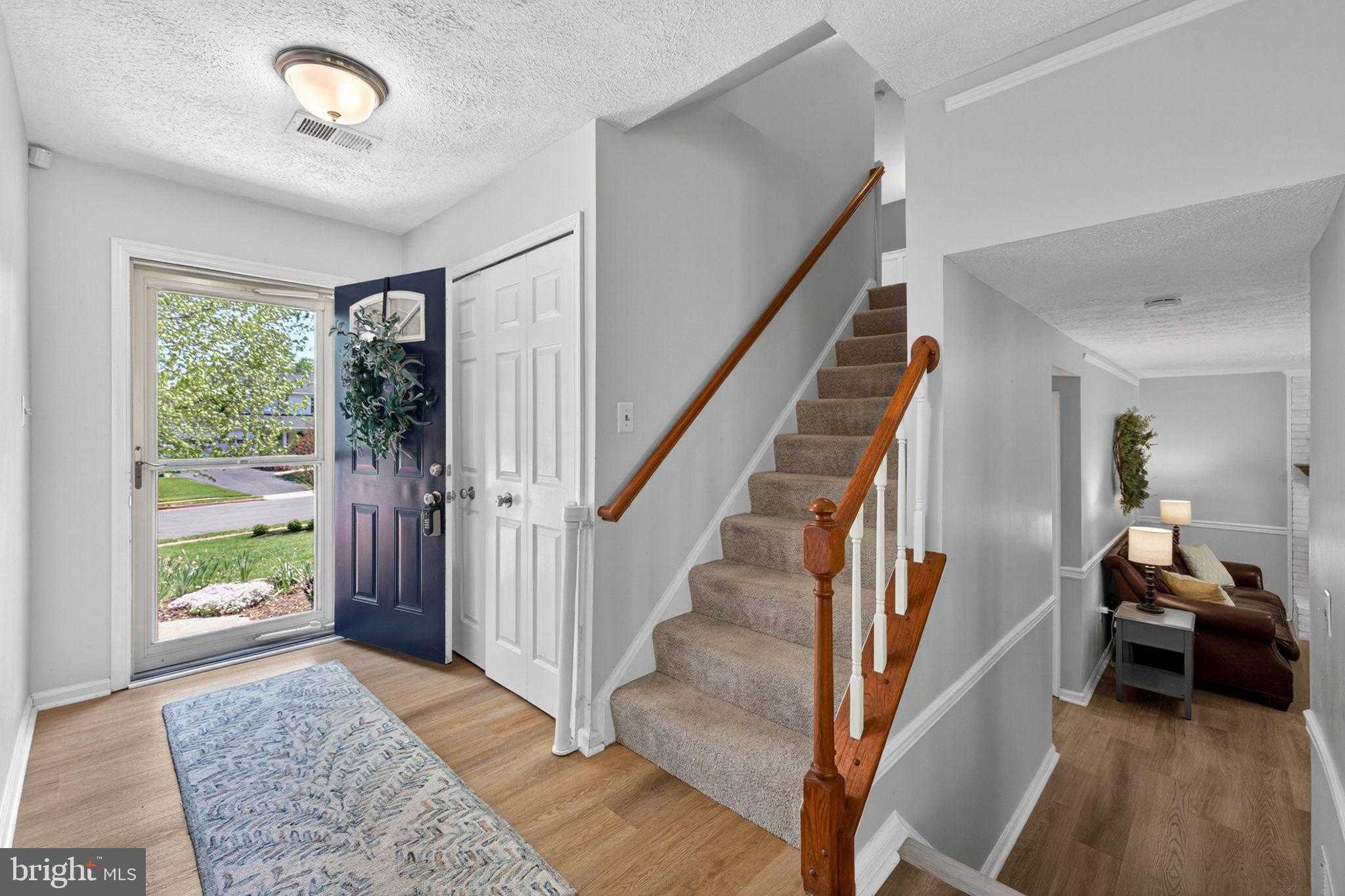 911 Chancellor St SW photo 27