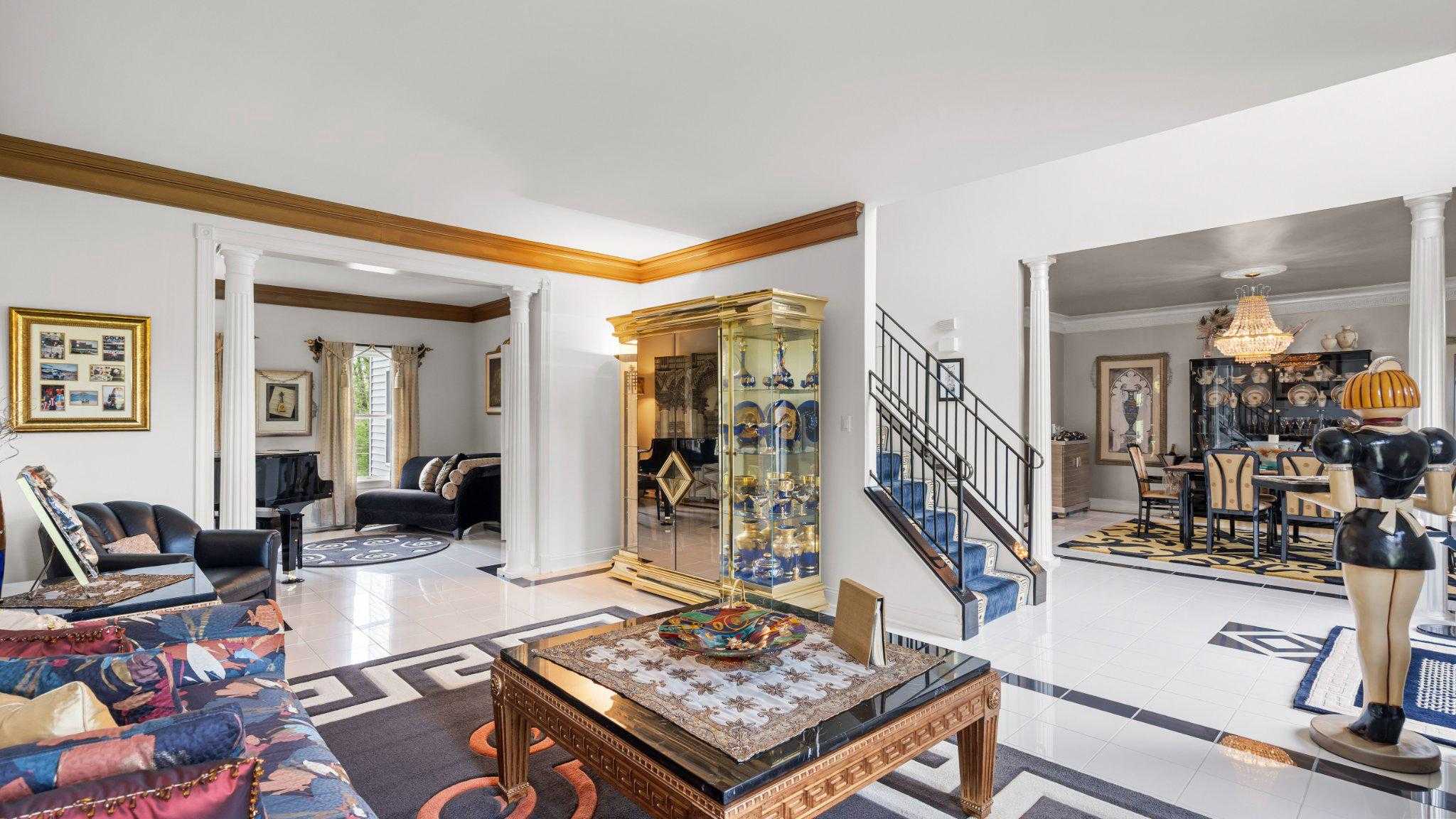 7414 Longfield Dr photo 10