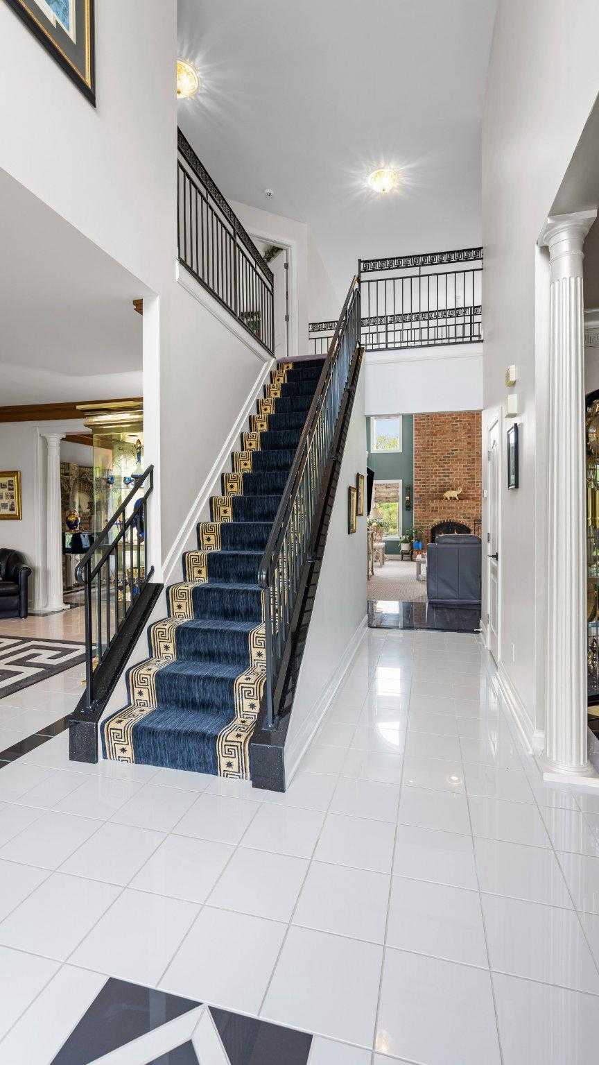 7414 Longfield Dr photo 8