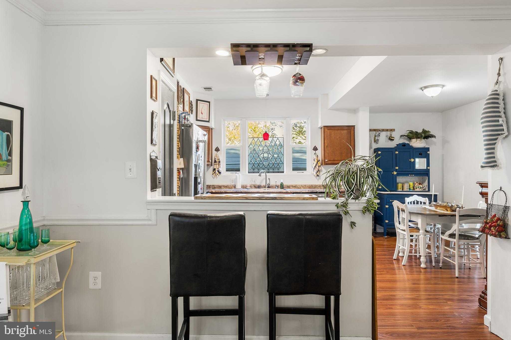 225 S 2nd St photo 11