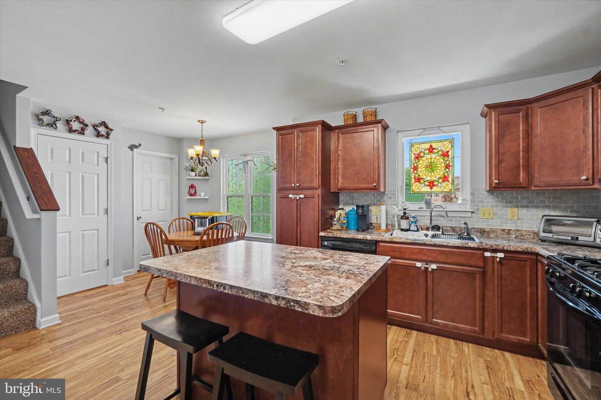 2 Creekside Dr photo 9