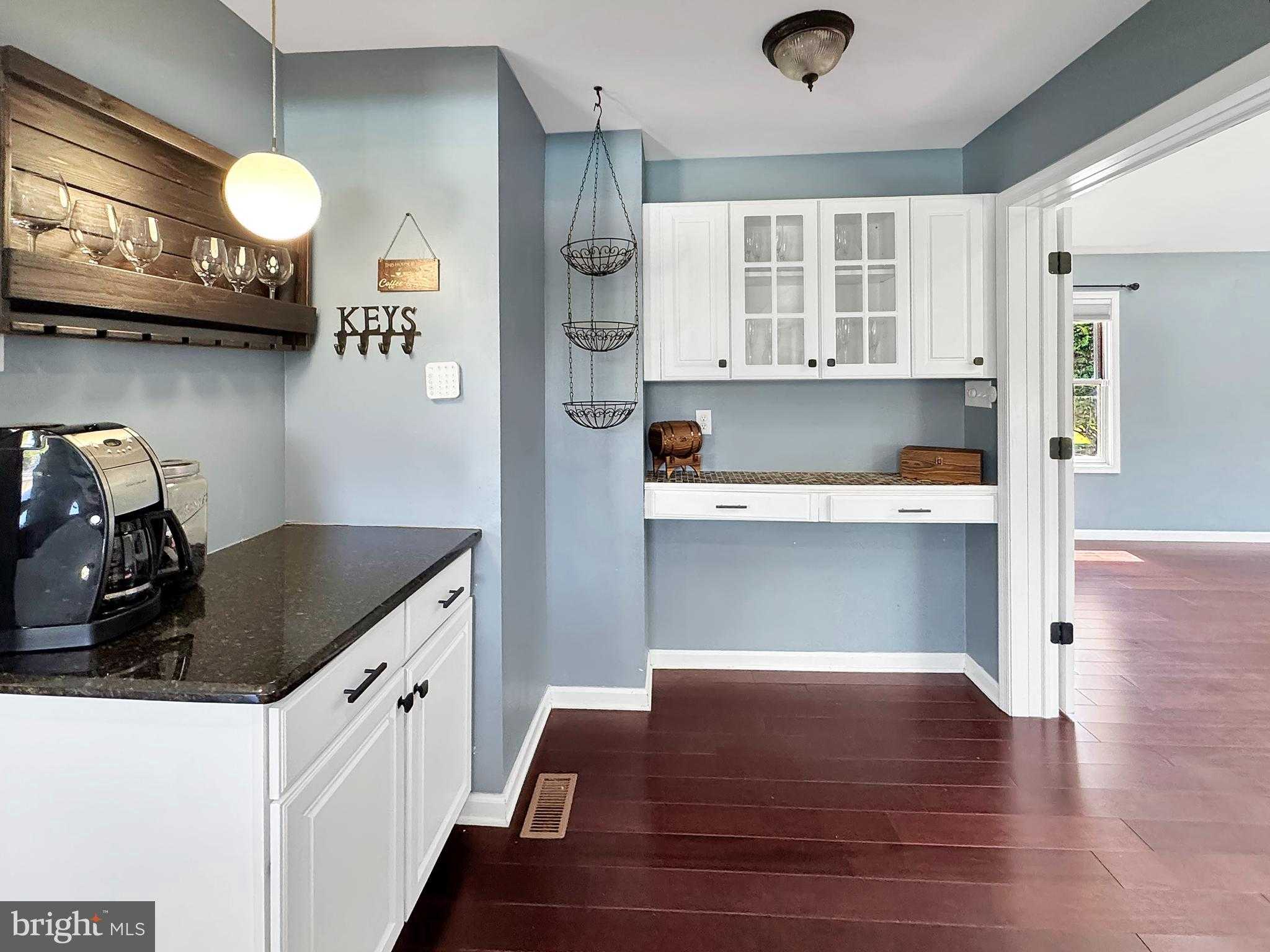 115 Golf Rd photo 11