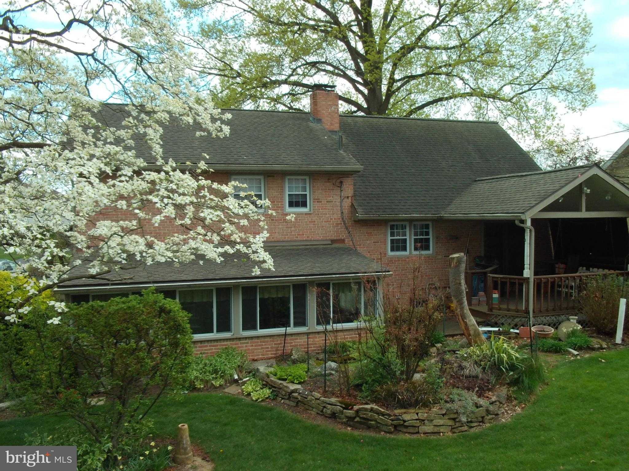 1305 Whitfield Blvd photo 3