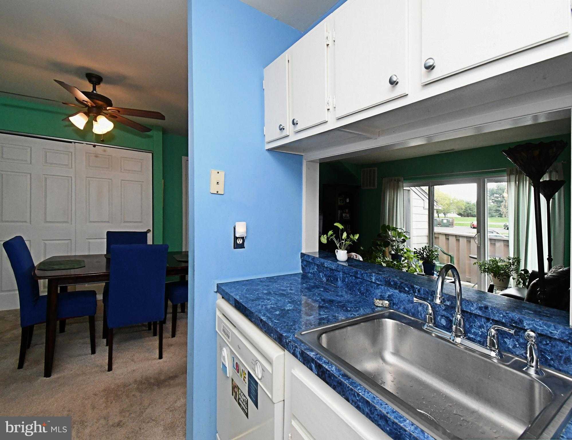 406 Stockton CT photo 11