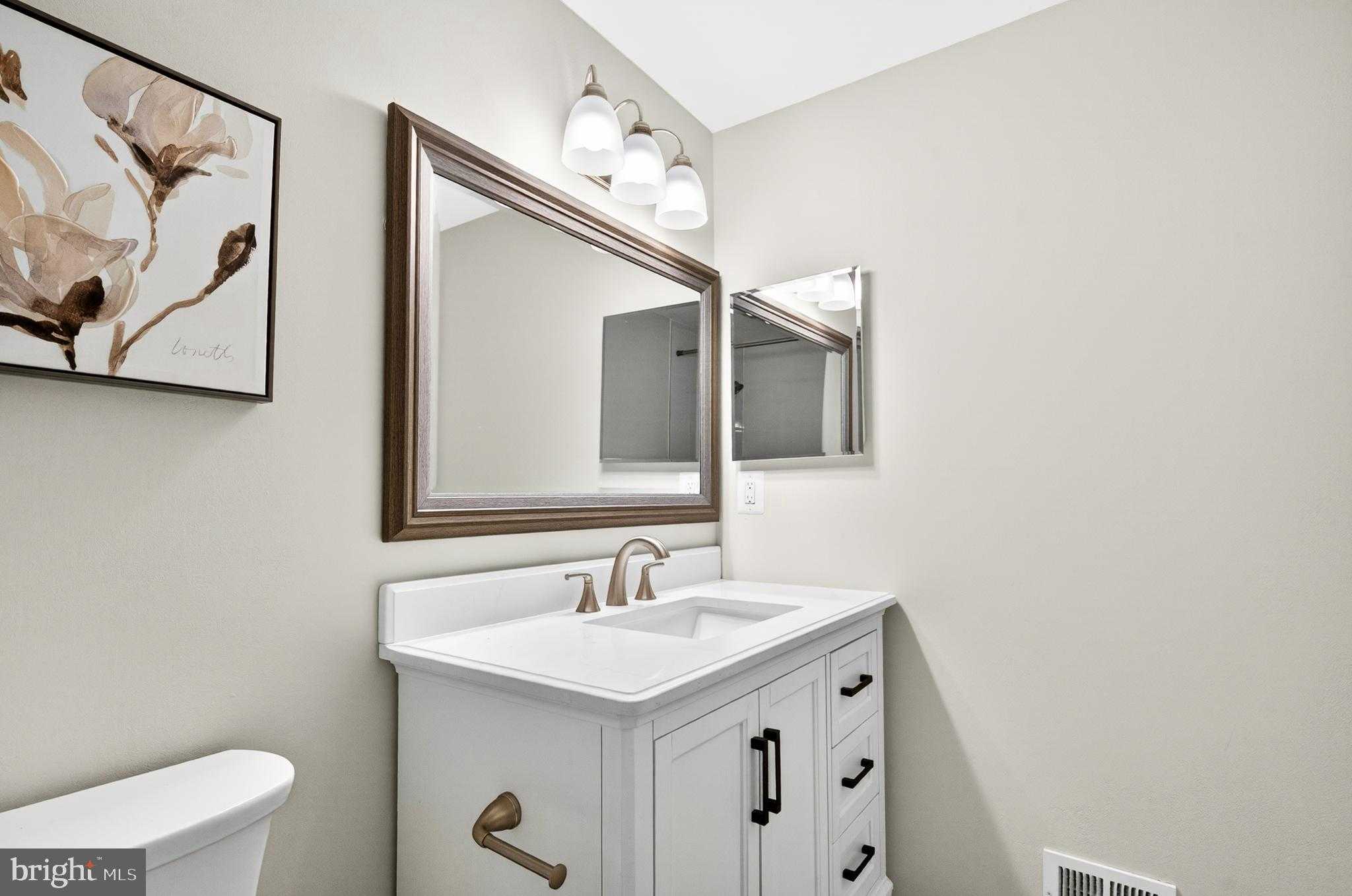 12603 Heritage Farm Ln photo 41