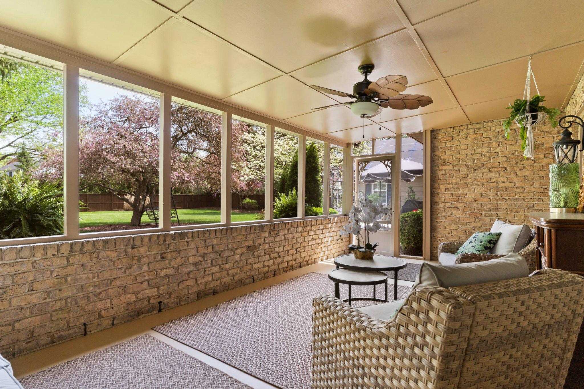 321 S Orange St photo 44