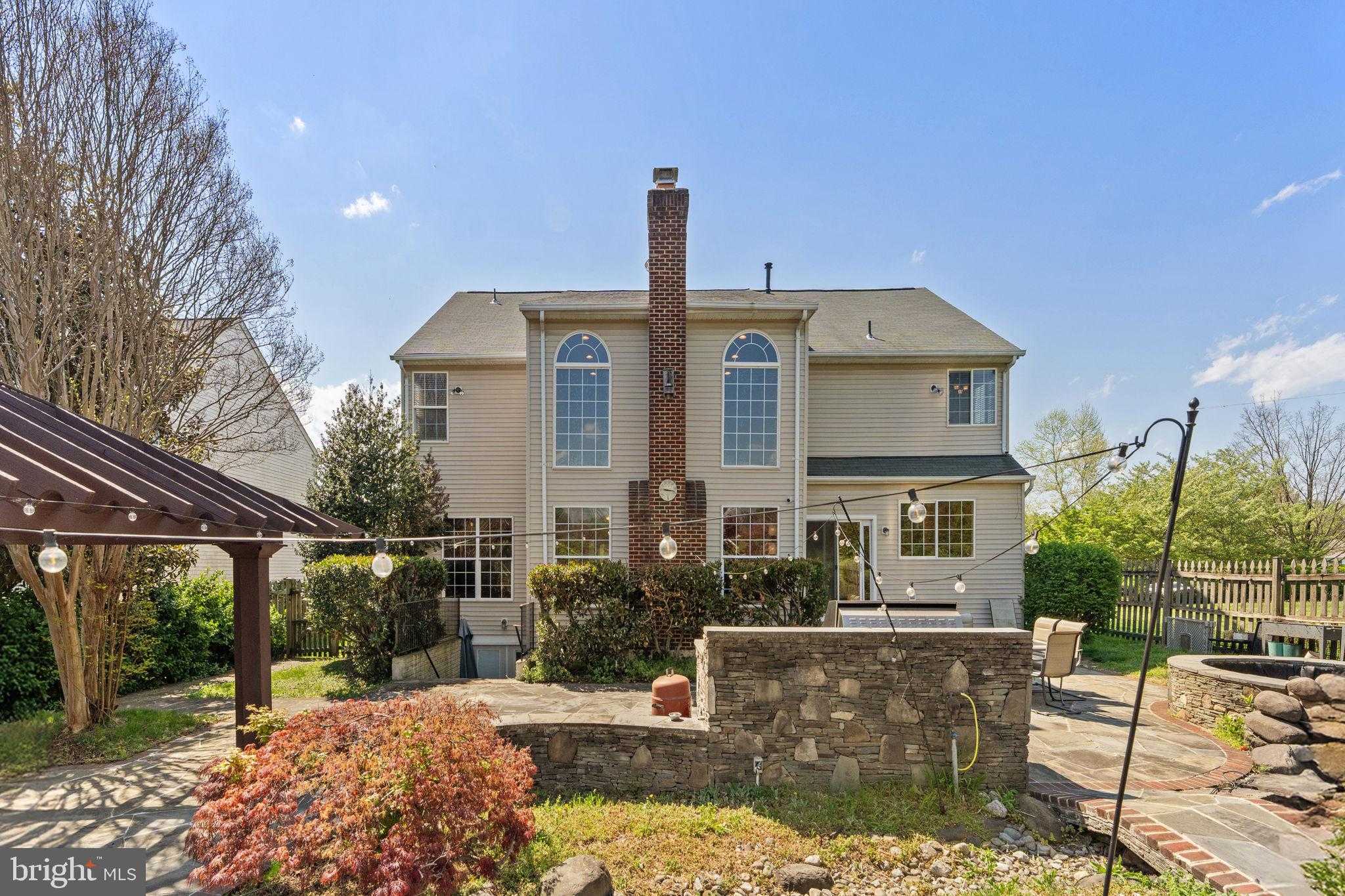 800 Valley Springs Dr photo 88