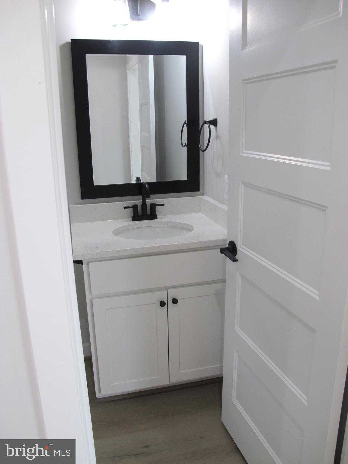 1252 Shore Dr photo 34