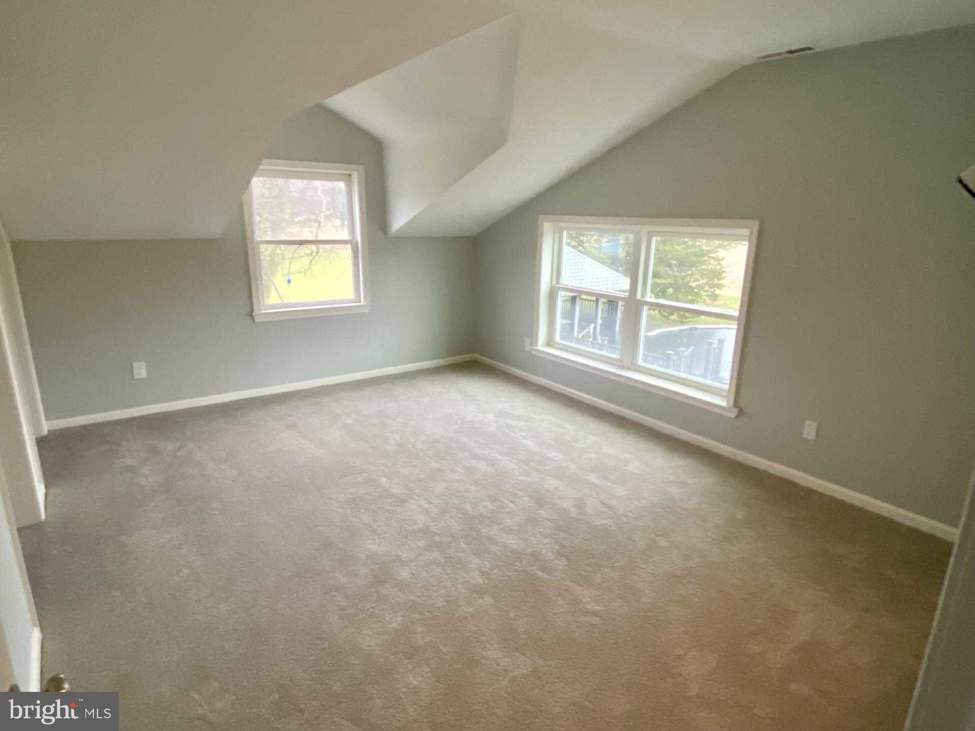 3582 Meadow Bridge Rd photo 17