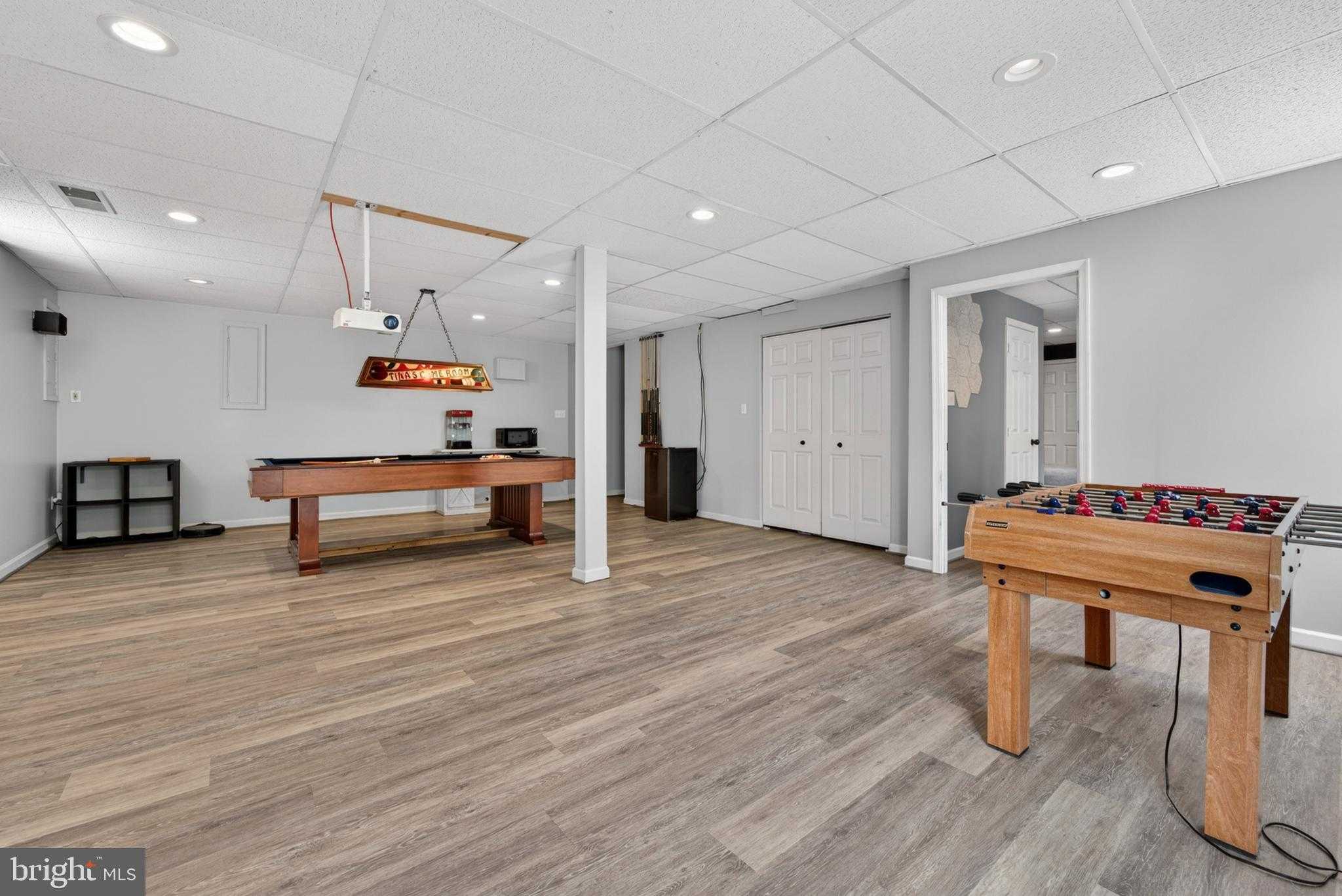 24 Basswood CT photo 43