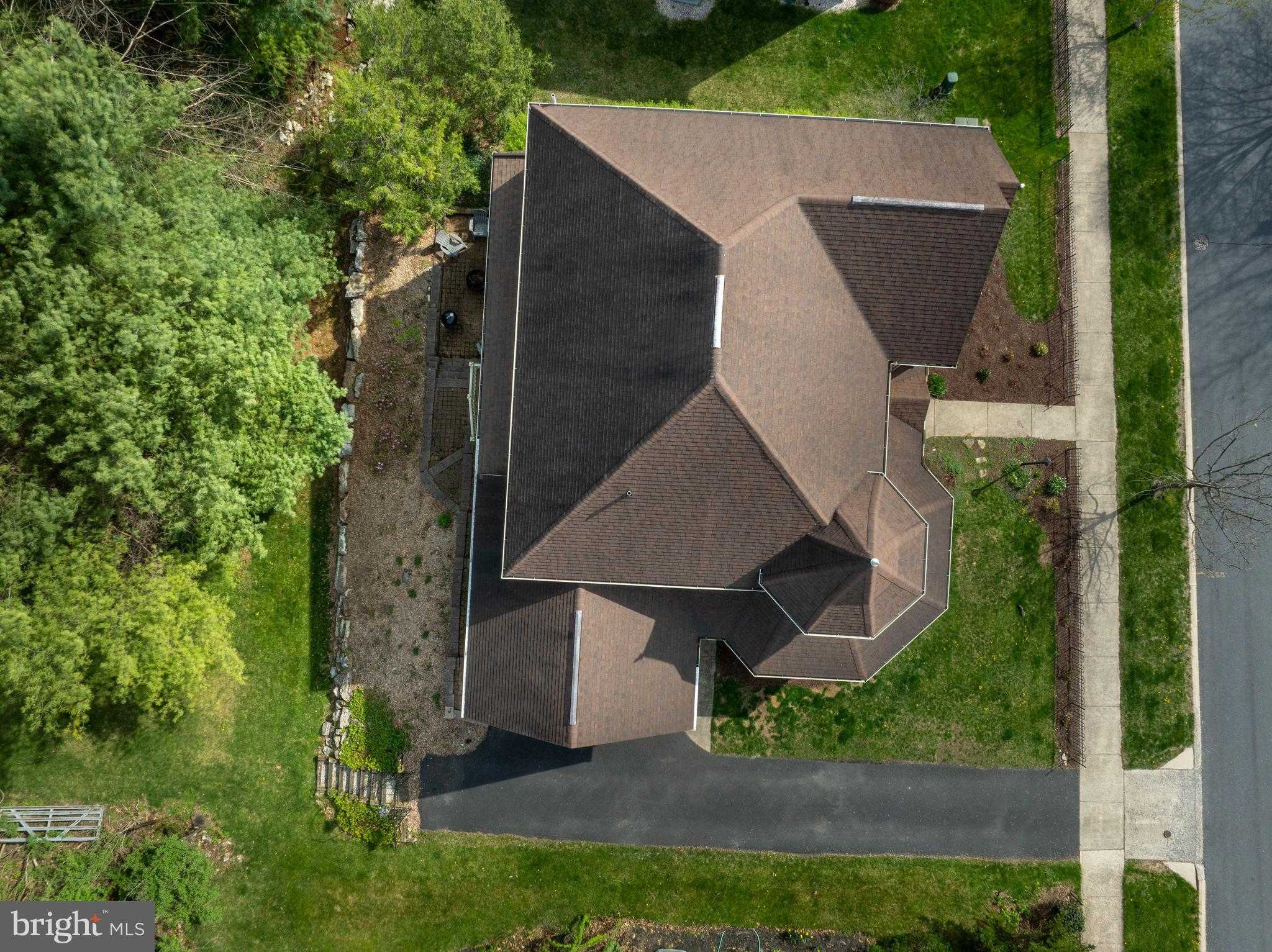 152 Gas Light Cir photo 11