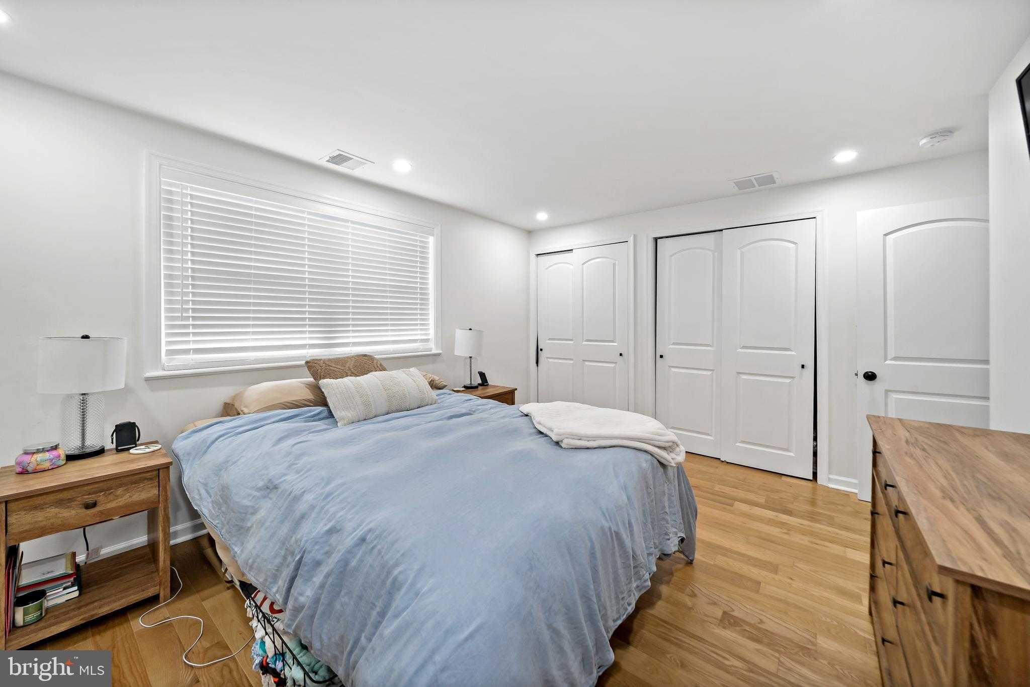 510 Poplar St photo 11