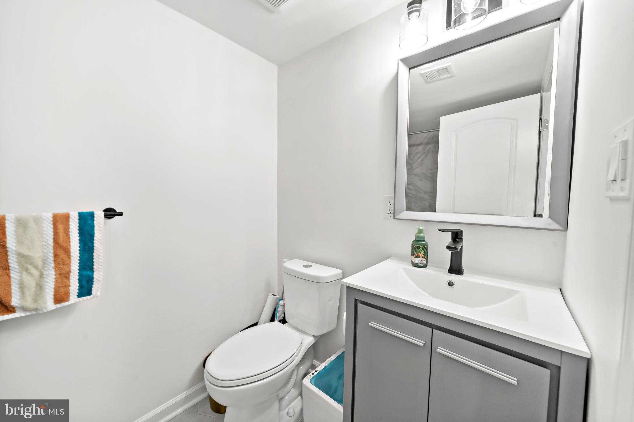 510 Poplar St photo 12